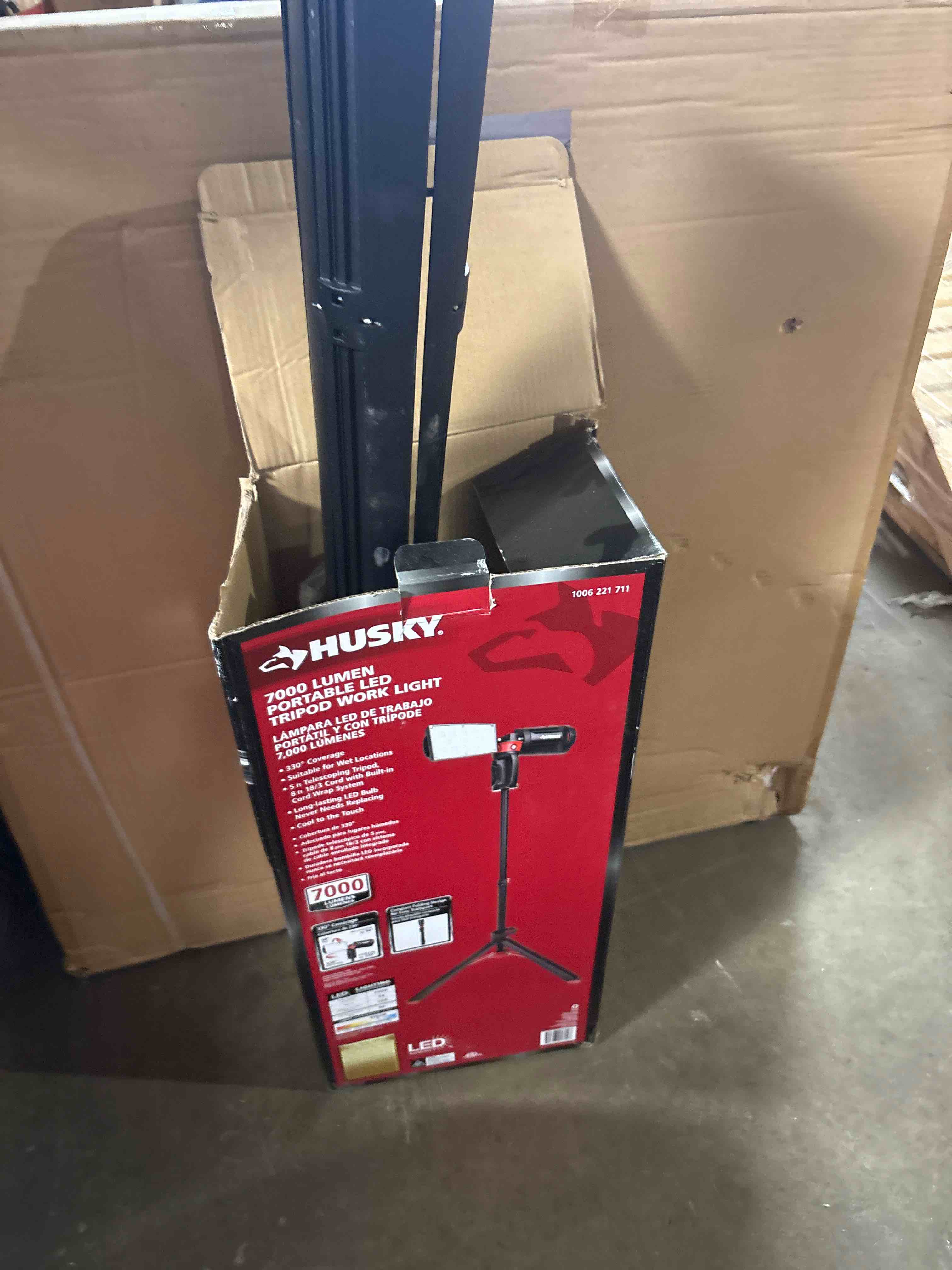 https://s3.amazonaws.com/lotting-images-prod/phillipi/TEA1209387_1753888677990.jpeg