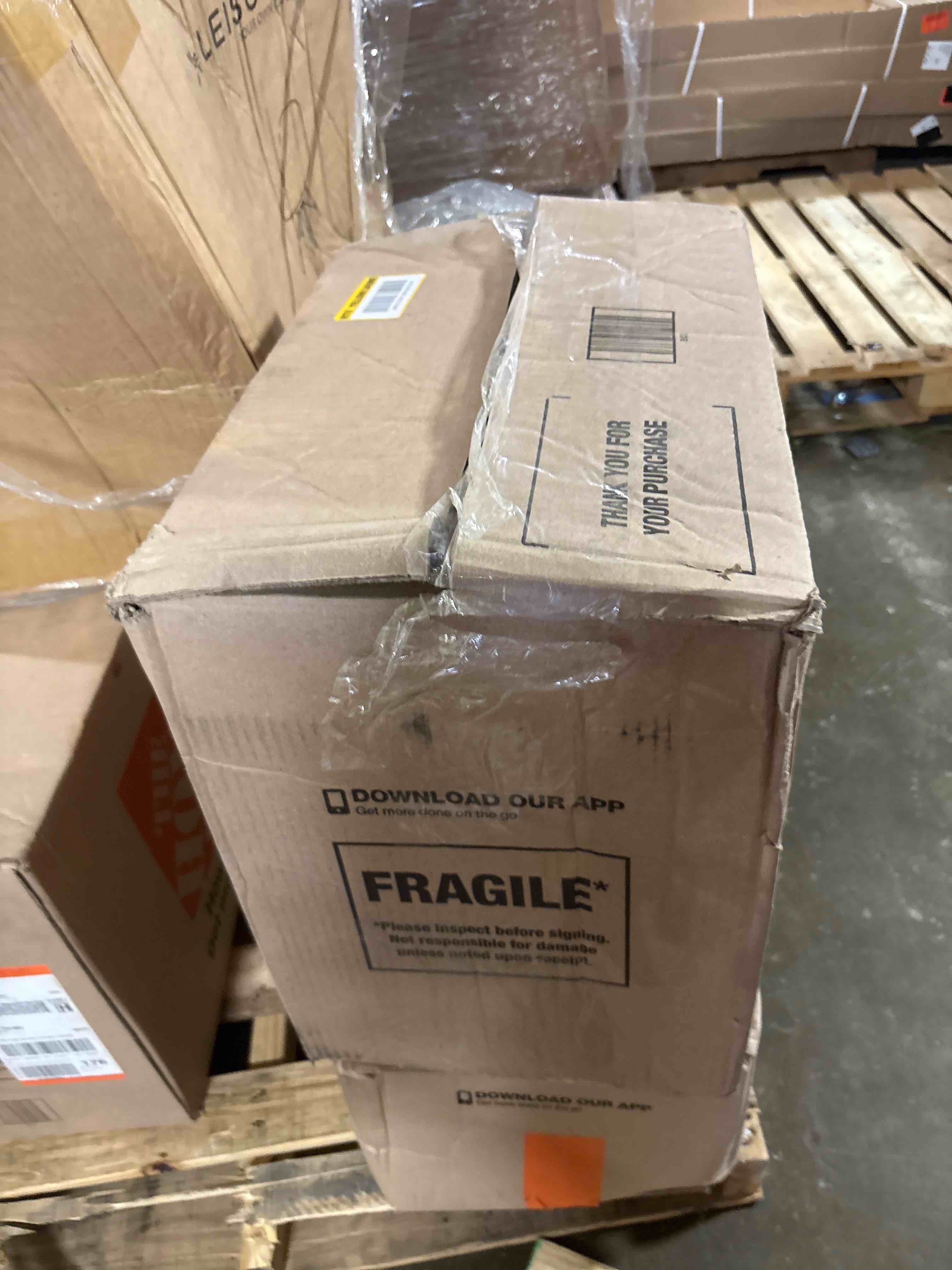 https://s3.amazonaws.com/lotting-images-prod/phillipi/TEA1209392_1753889062057.jpeg