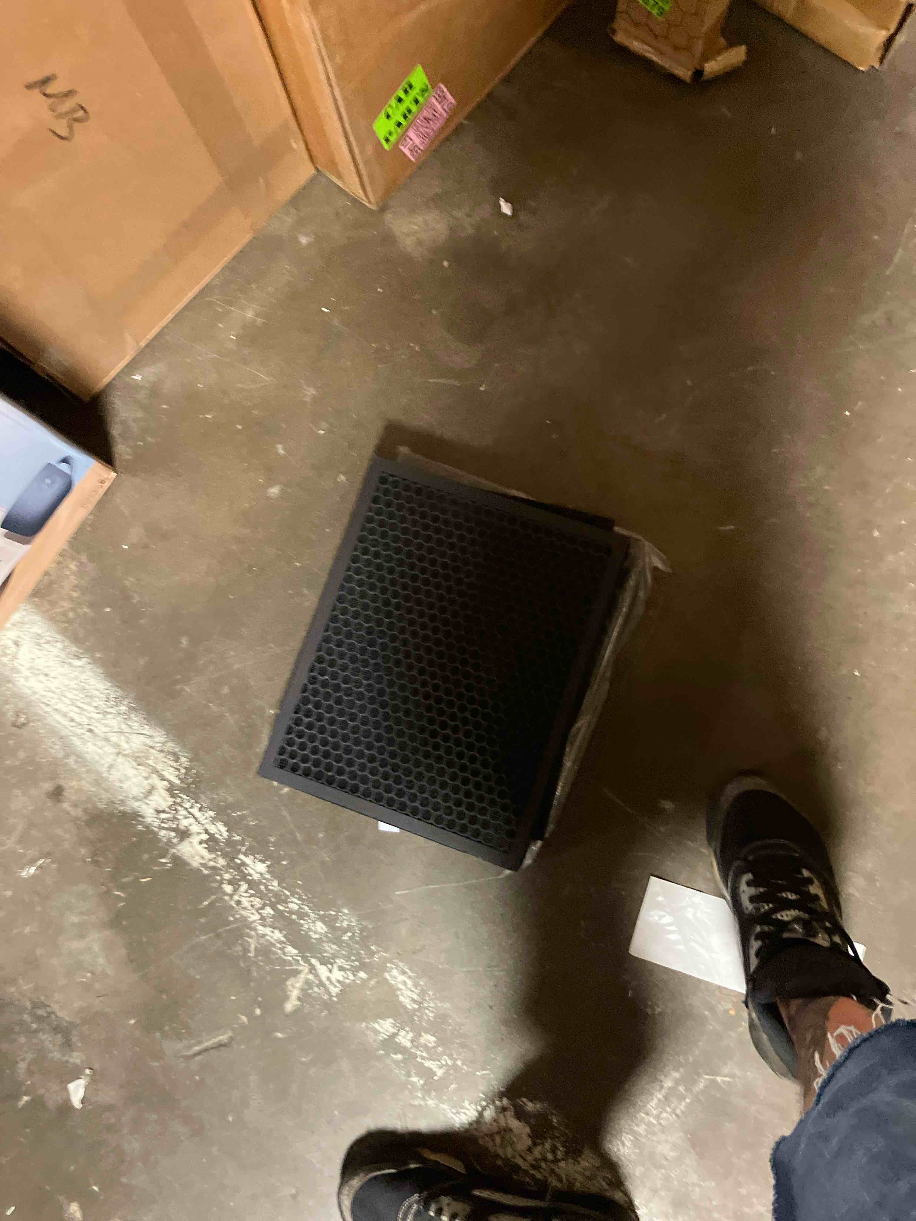 https://s3.amazonaws.com/lotting-images-prod/phillipi/TEA1209452_1753979364352.jpeg