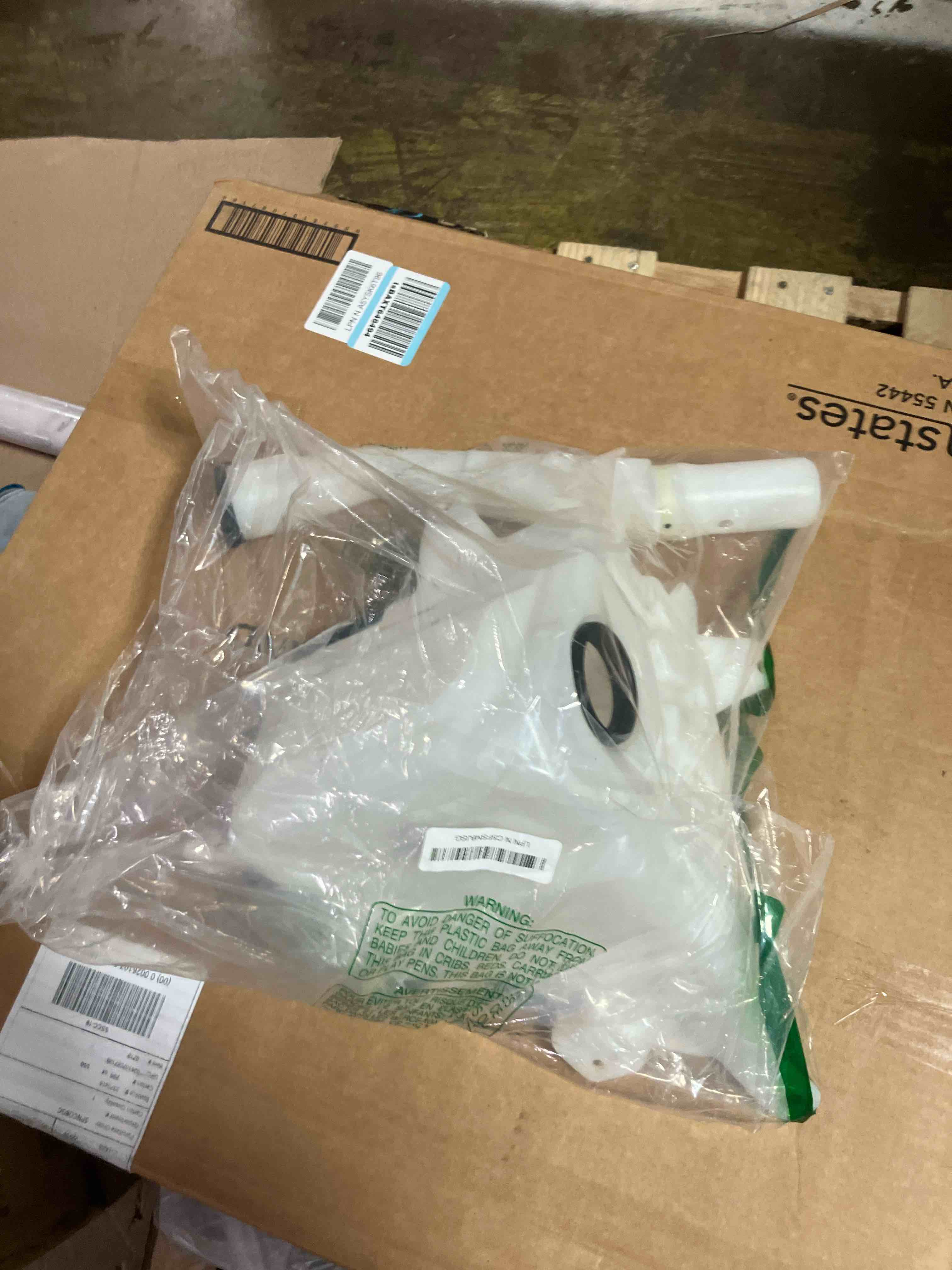 https://s3.amazonaws.com/lotting-images-prod/phillipi/TEA1209486_1753987291850.jpeg
