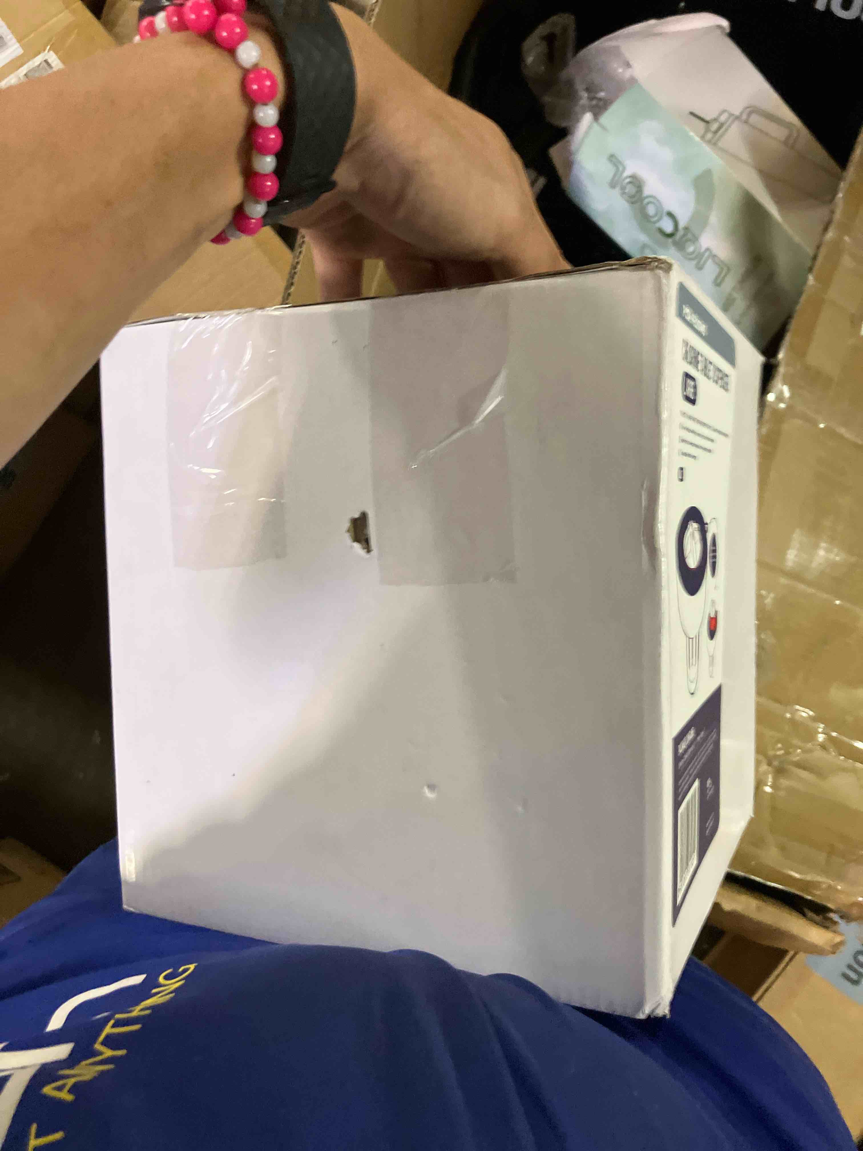 https://s3.amazonaws.com/lotting-images-prod/phillipi/TEA1209506_1753991083012.jpeg