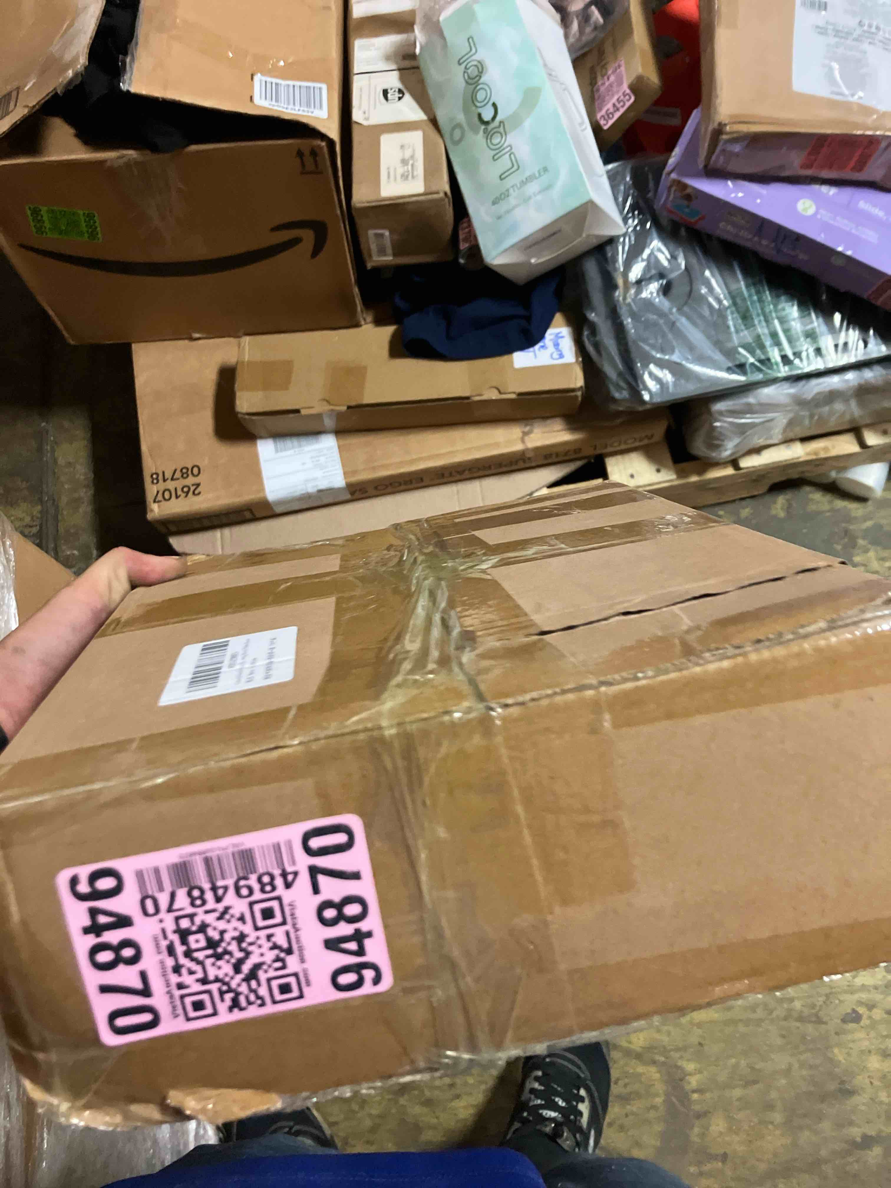 https://s3.amazonaws.com/lotting-images-prod/phillipi/TEA1209523_1753993878988.jpeg