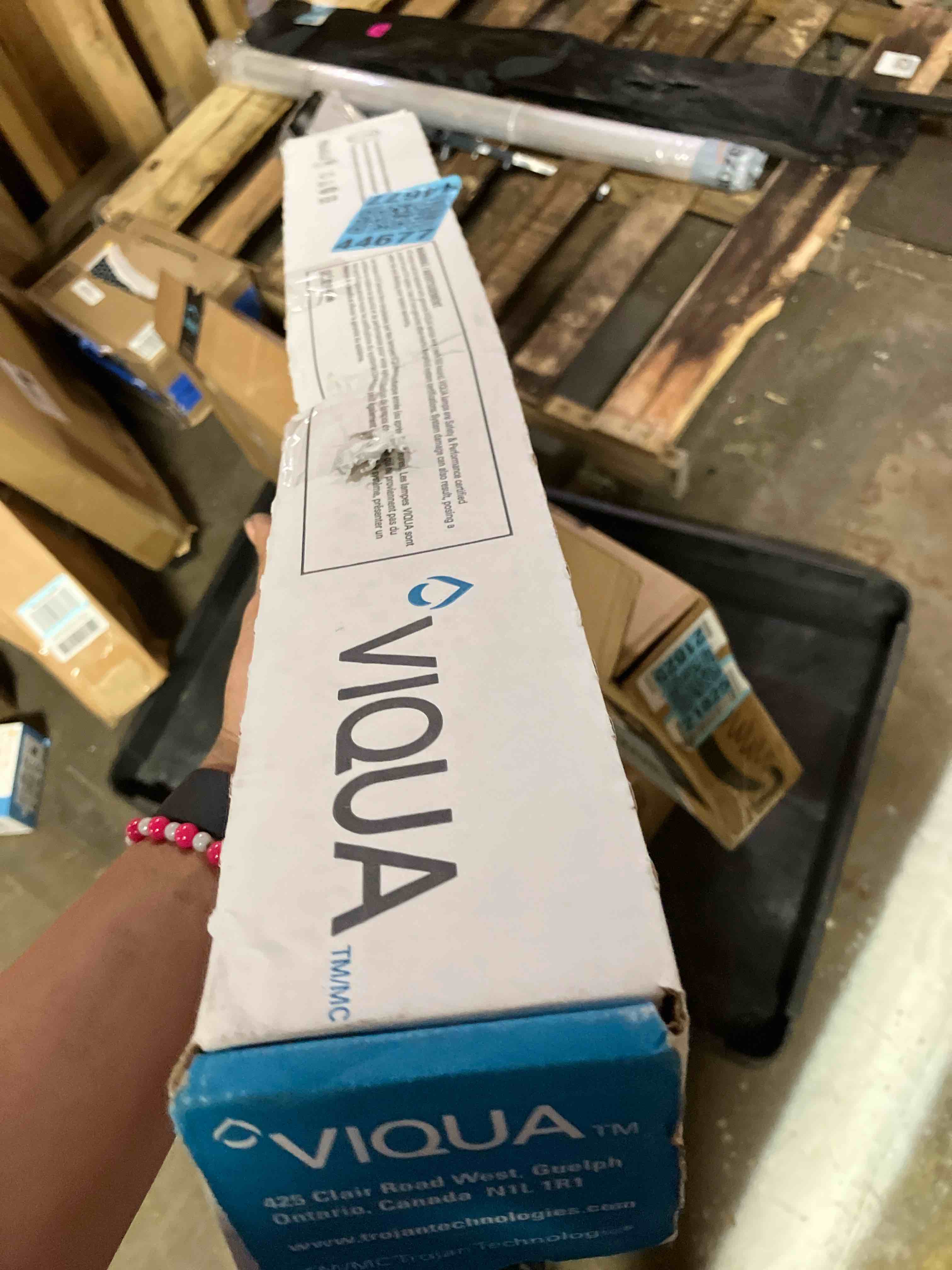 https://s3.amazonaws.com/lotting-images-prod/phillipi/TEA1209559_1754056994268.jpeg