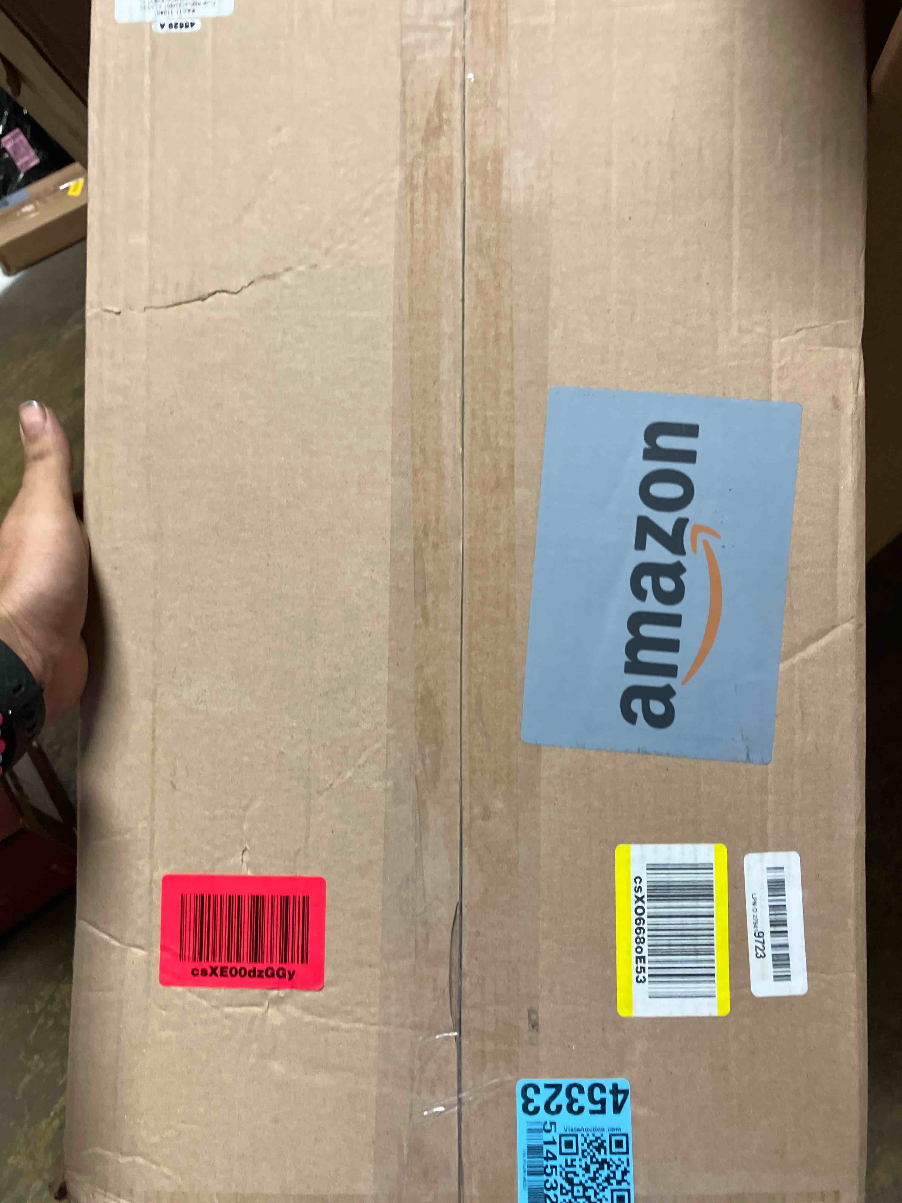 https://s3.amazonaws.com/lotting-images-prod/phillipi/TEA1209565_1754057665726.jpeg