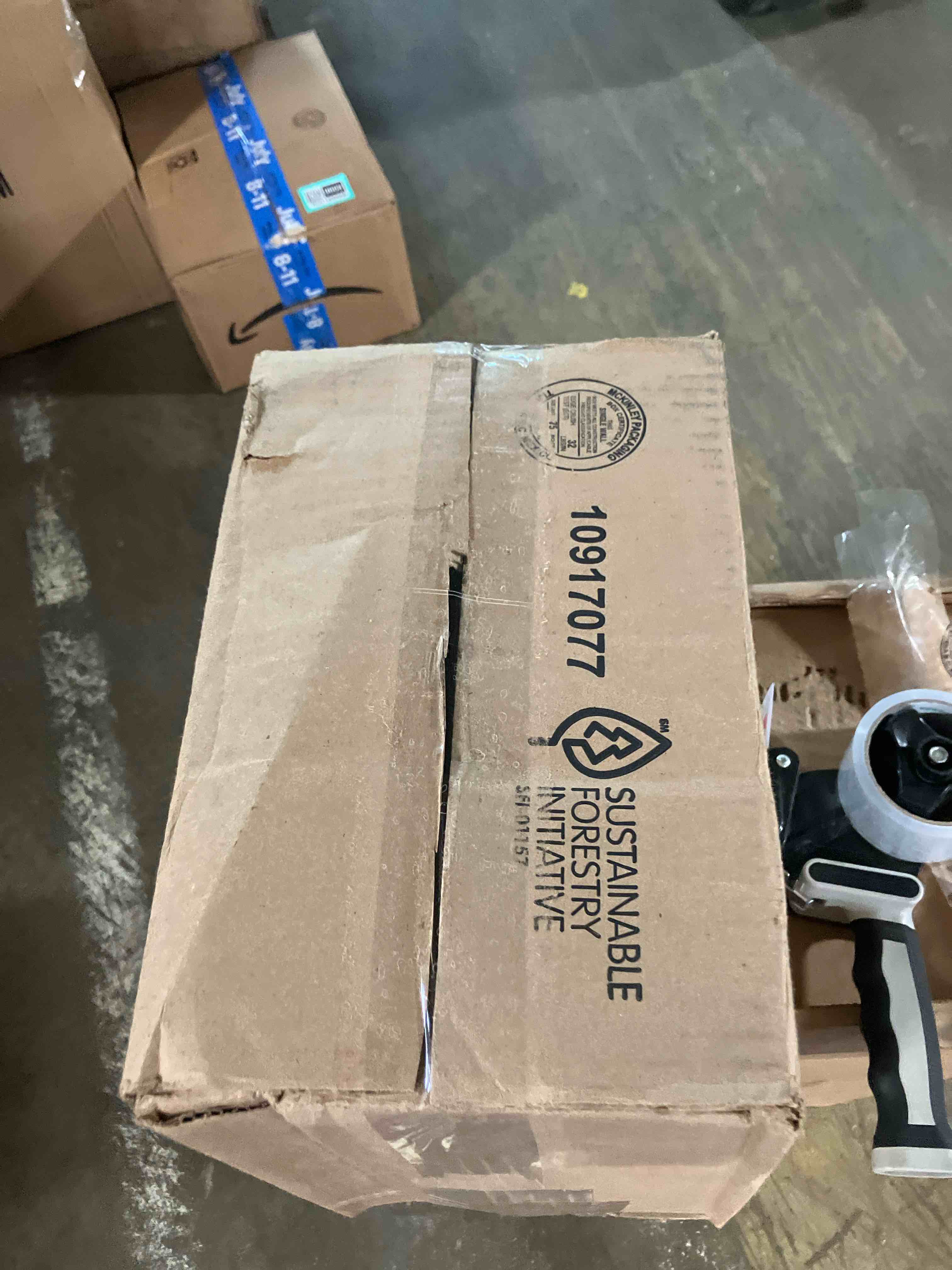 https://s3.amazonaws.com/lotting-images-prod/phillipi/TEA1209671_1755609703963.jpeg