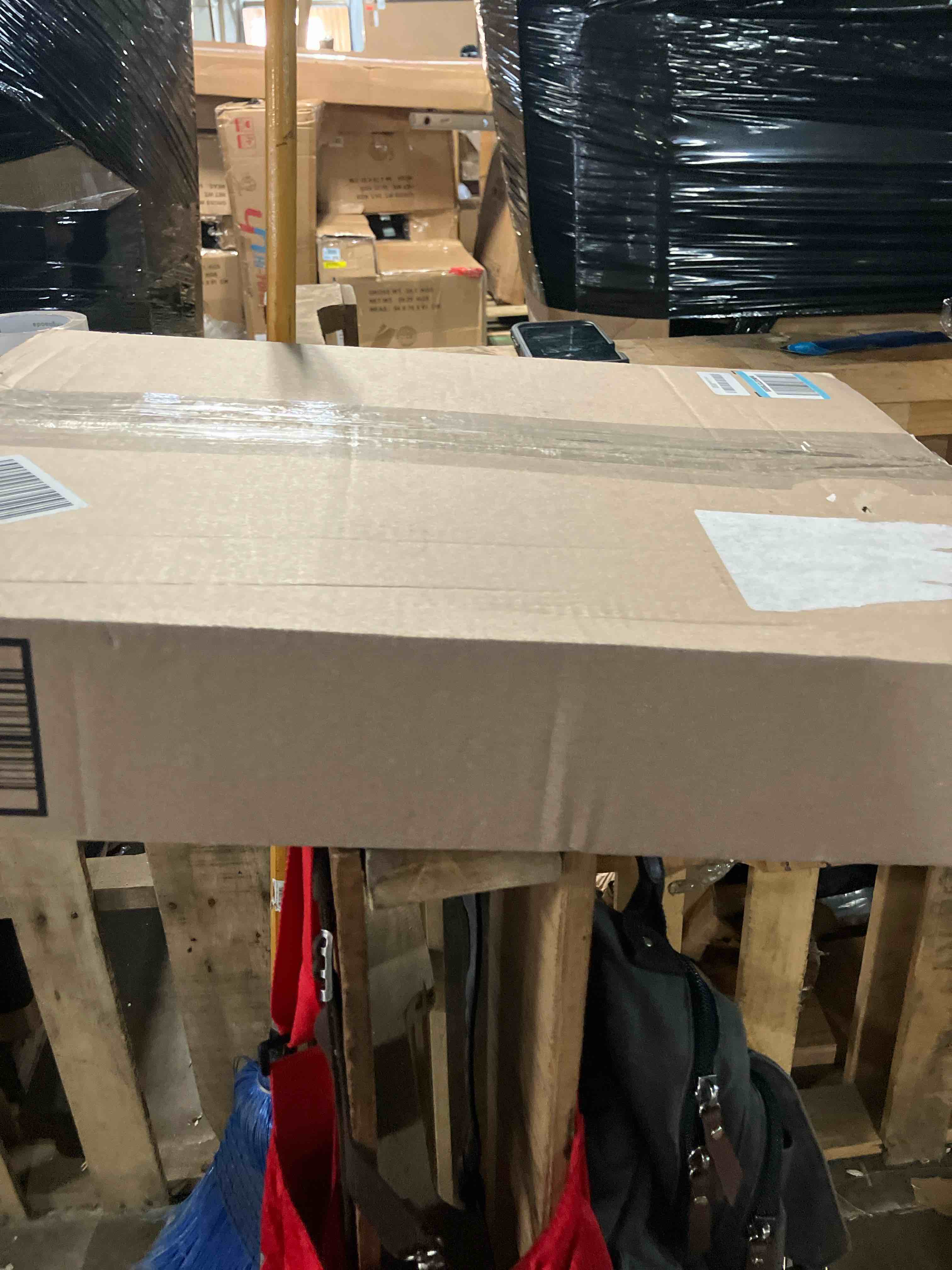 https://s3.amazonaws.com/lotting-images-prod/phillipi/TEA1209696_1755614158367.jpeg