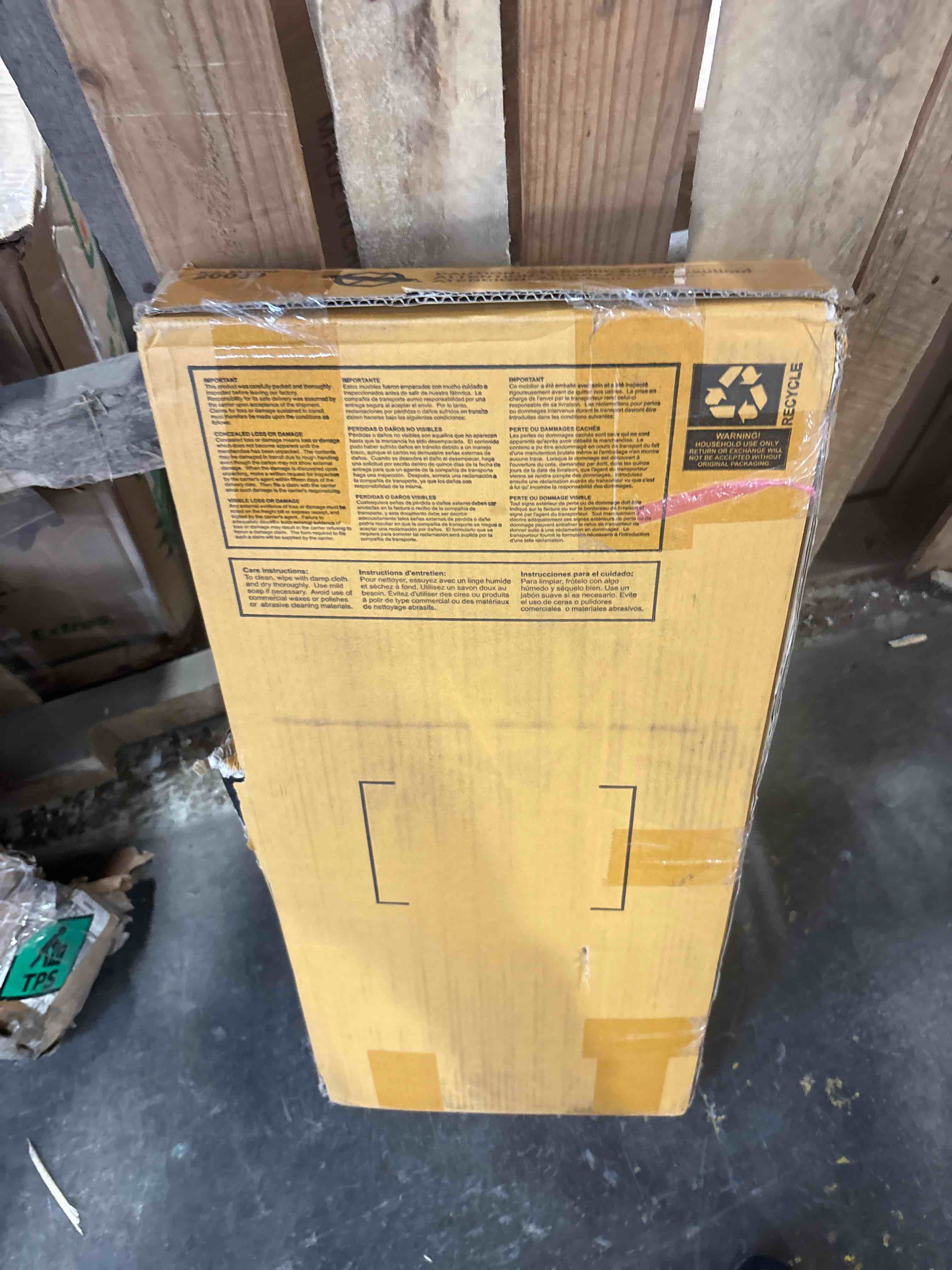 https://s3.amazonaws.com/lotting-images-prod/phillipi/TEA1209797_1756397900417.jpeg