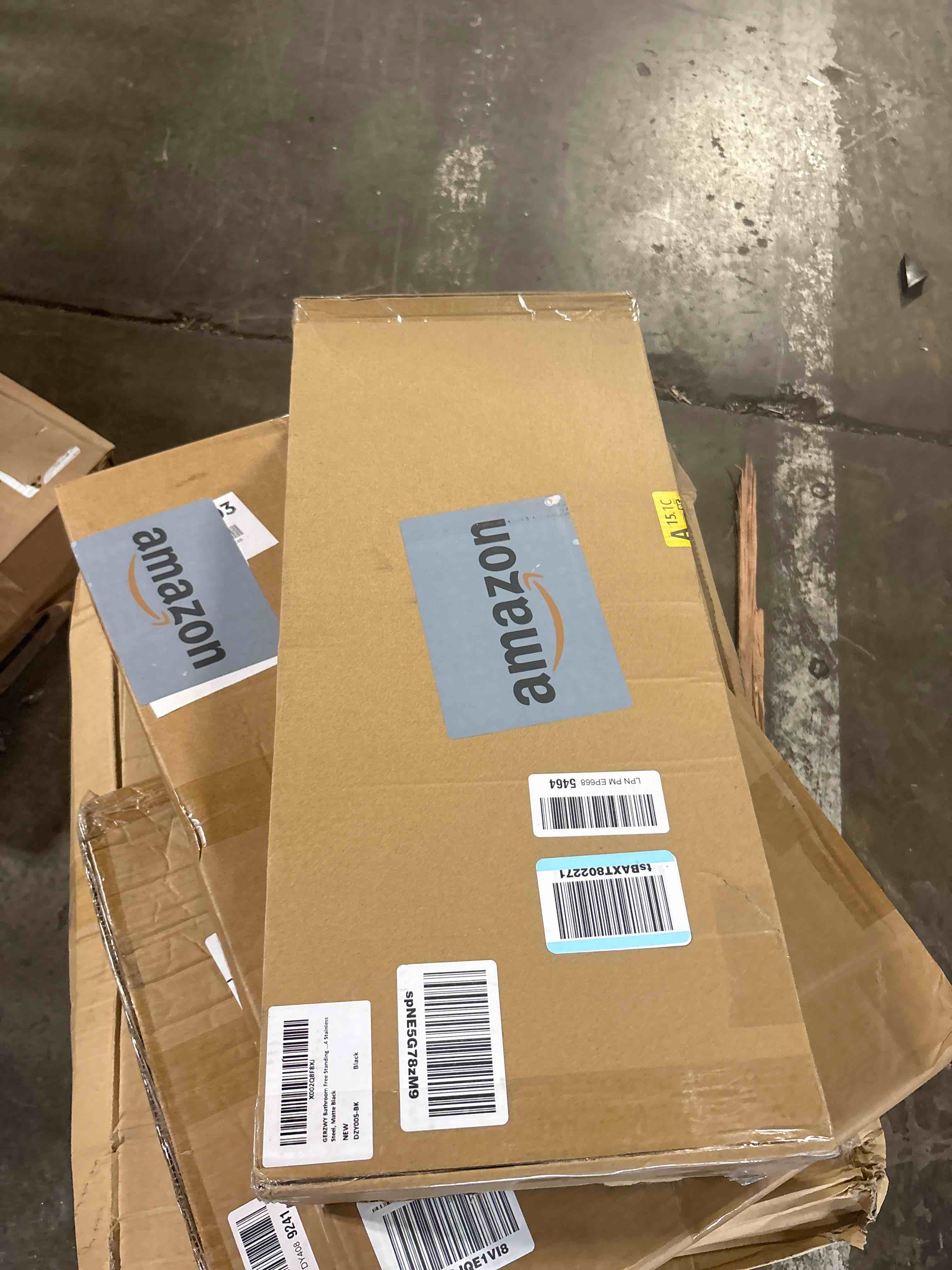 https://s3.amazonaws.com/lotting-images-prod/phillipi/TEA1209809_1756398777113.jpeg