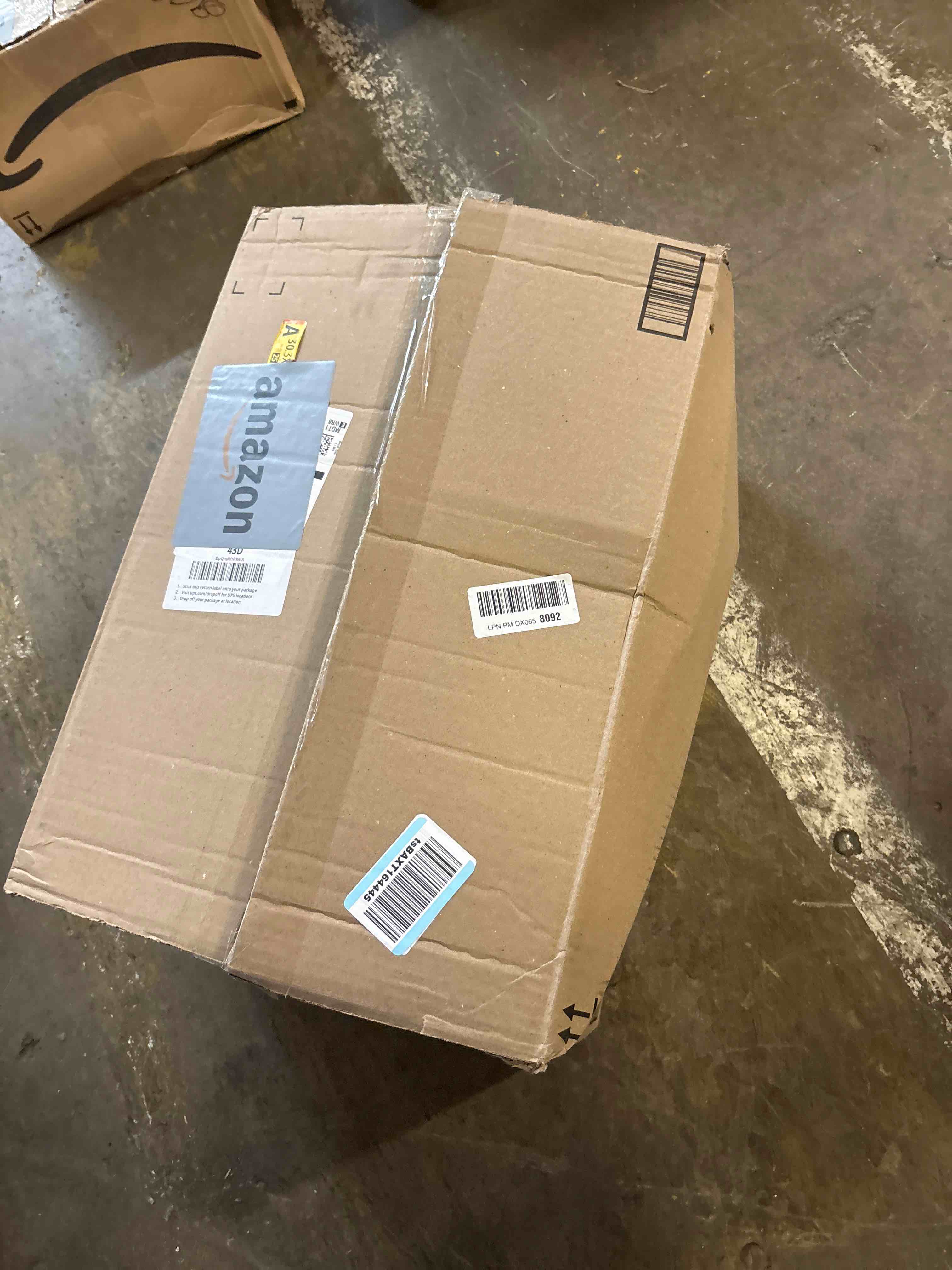 https://s3.amazonaws.com/lotting-images-prod/phillipi/TEA1209834_1756401485722.jpeg