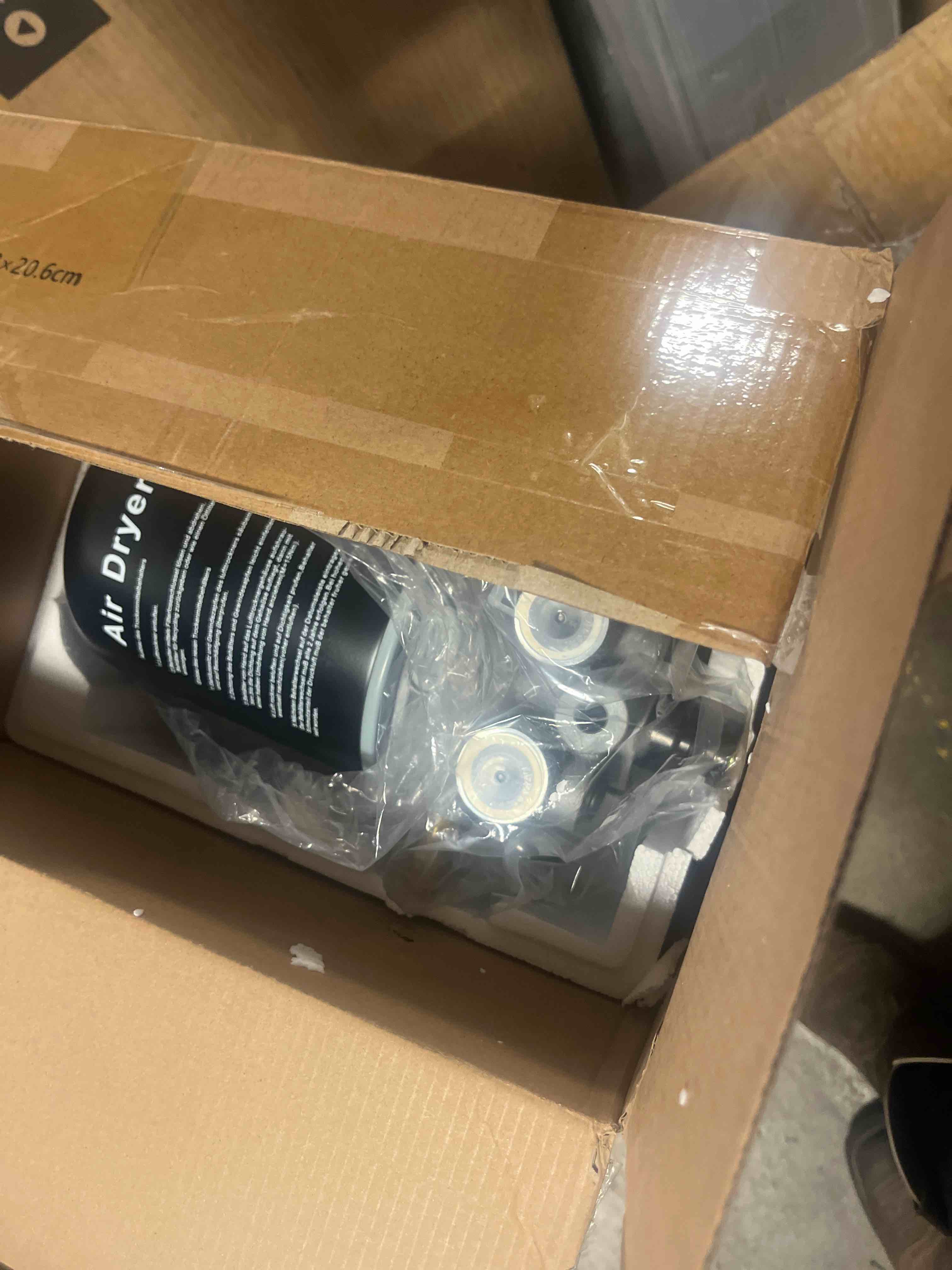https://s3.amazonaws.com/lotting-images-prod/phillipi/TEA1209938_1756923318050.jpeg