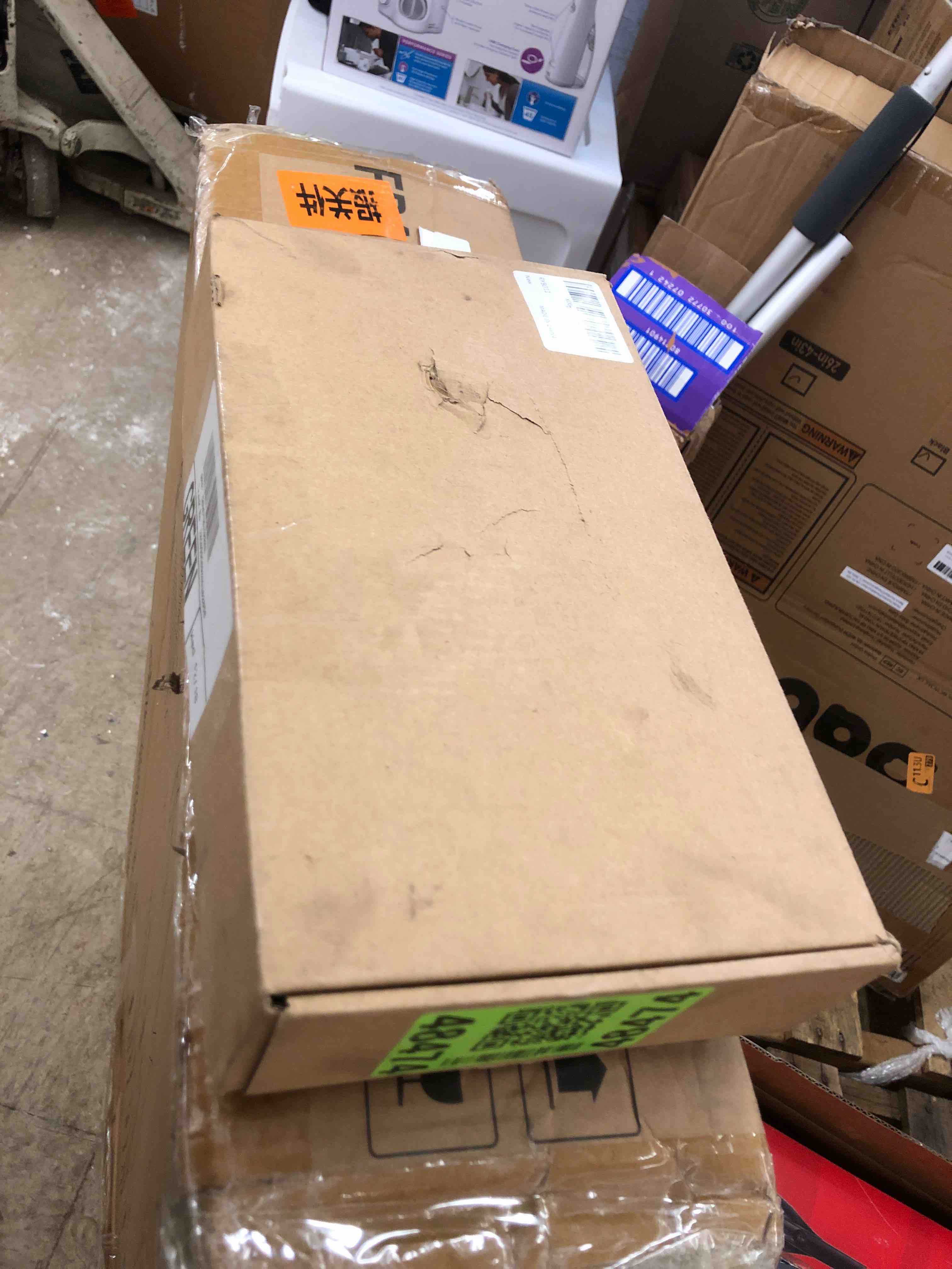 https://s3.amazonaws.com/lotting-images-prod/phillipi/TEA1210073_1739900167880.jpeg
