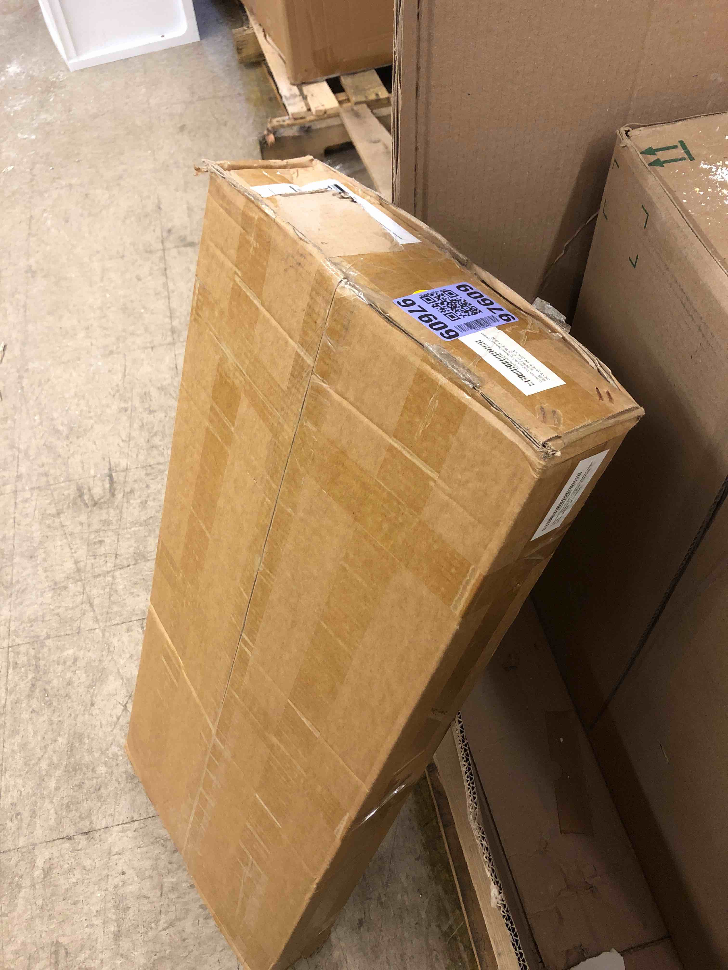 https://s3.amazonaws.com/lotting-images-prod/phillipi/TEA1210083_1739901736374.jpeg
