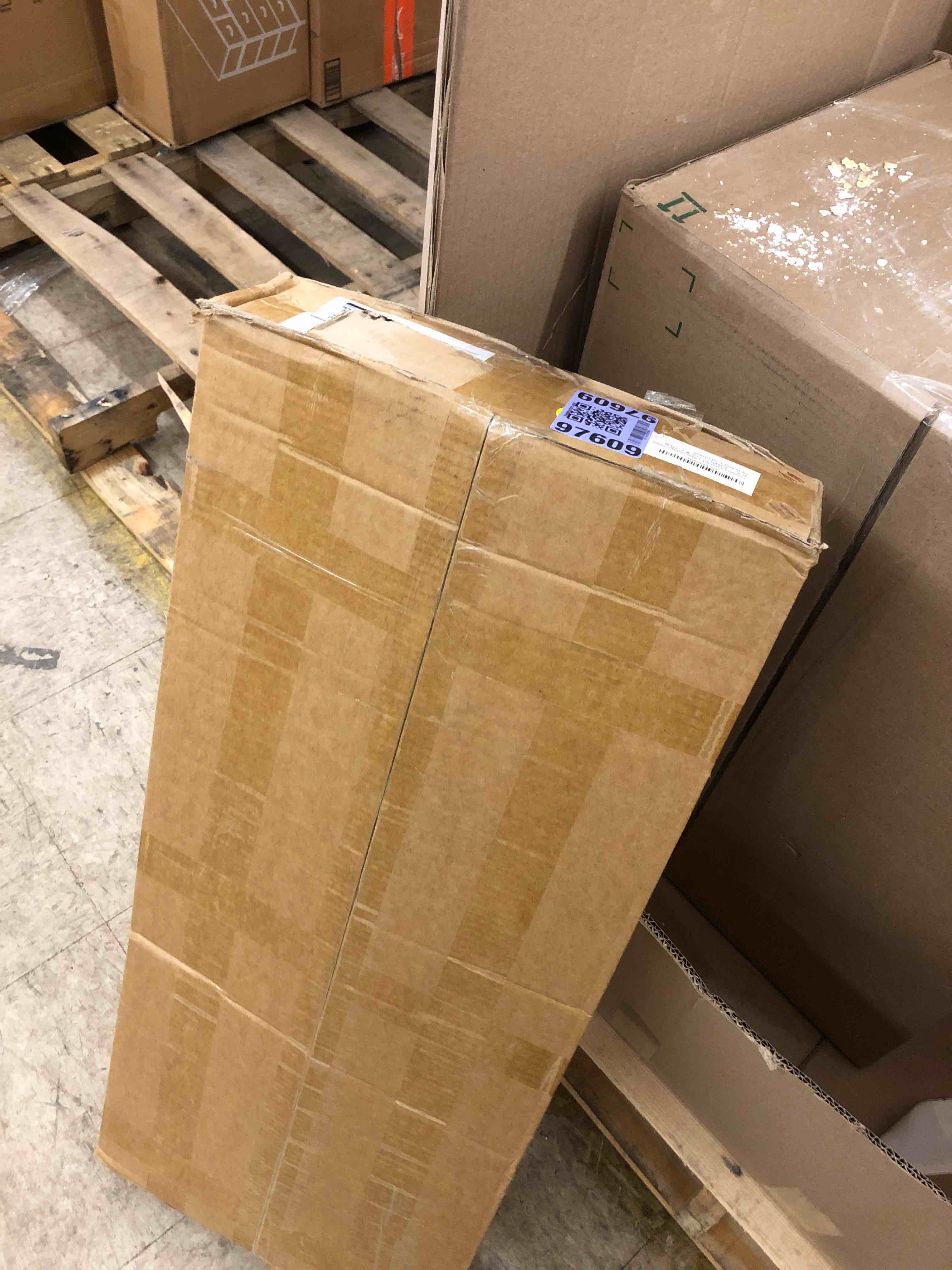 https://s3.amazonaws.com/lotting-images-prod/phillipi/TEA1210083_1739901739626.jpeg
