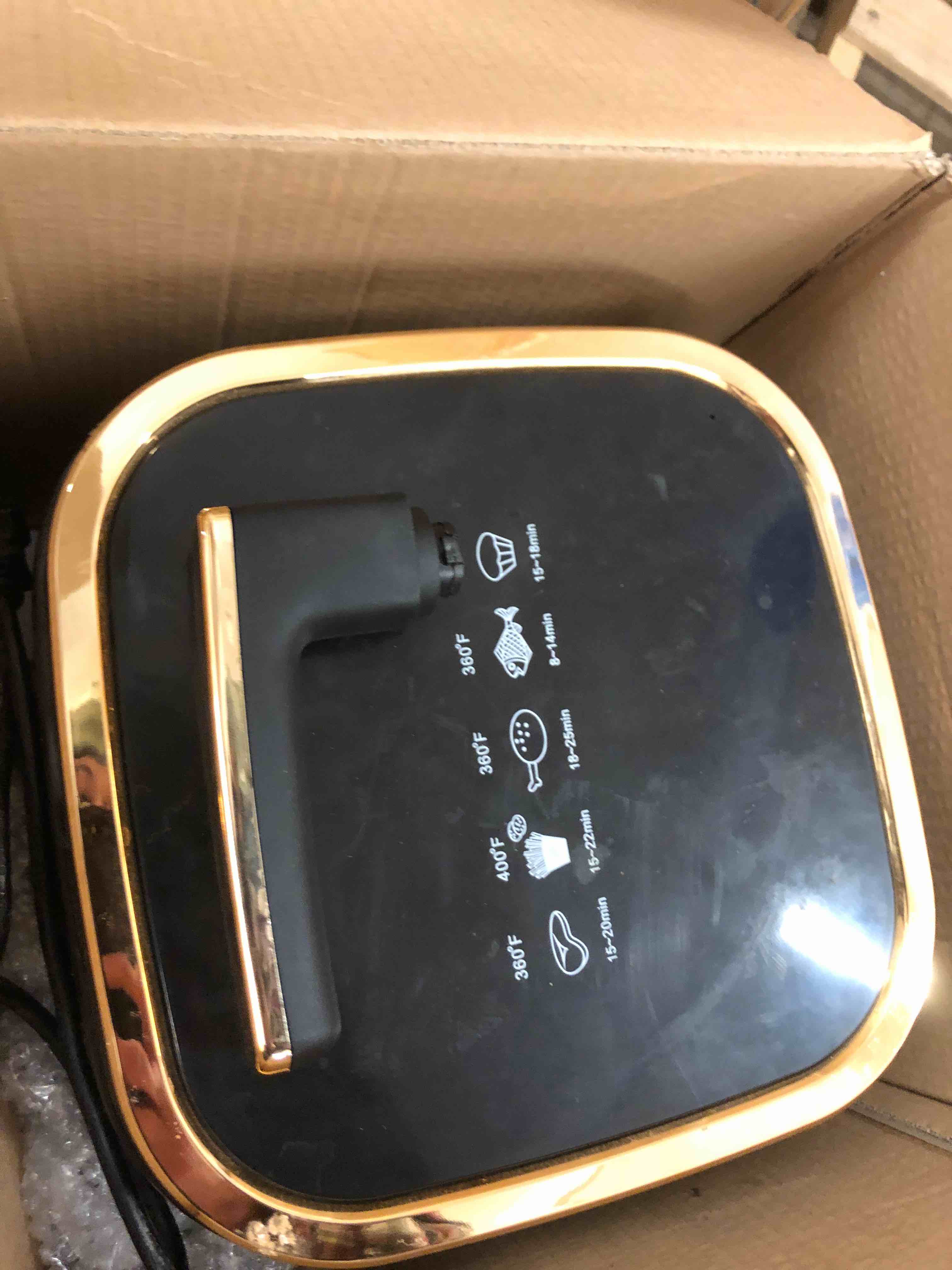 https://s3.amazonaws.com/lotting-images-prod/phillipi/TEA1210092_1739905338367.jpeg