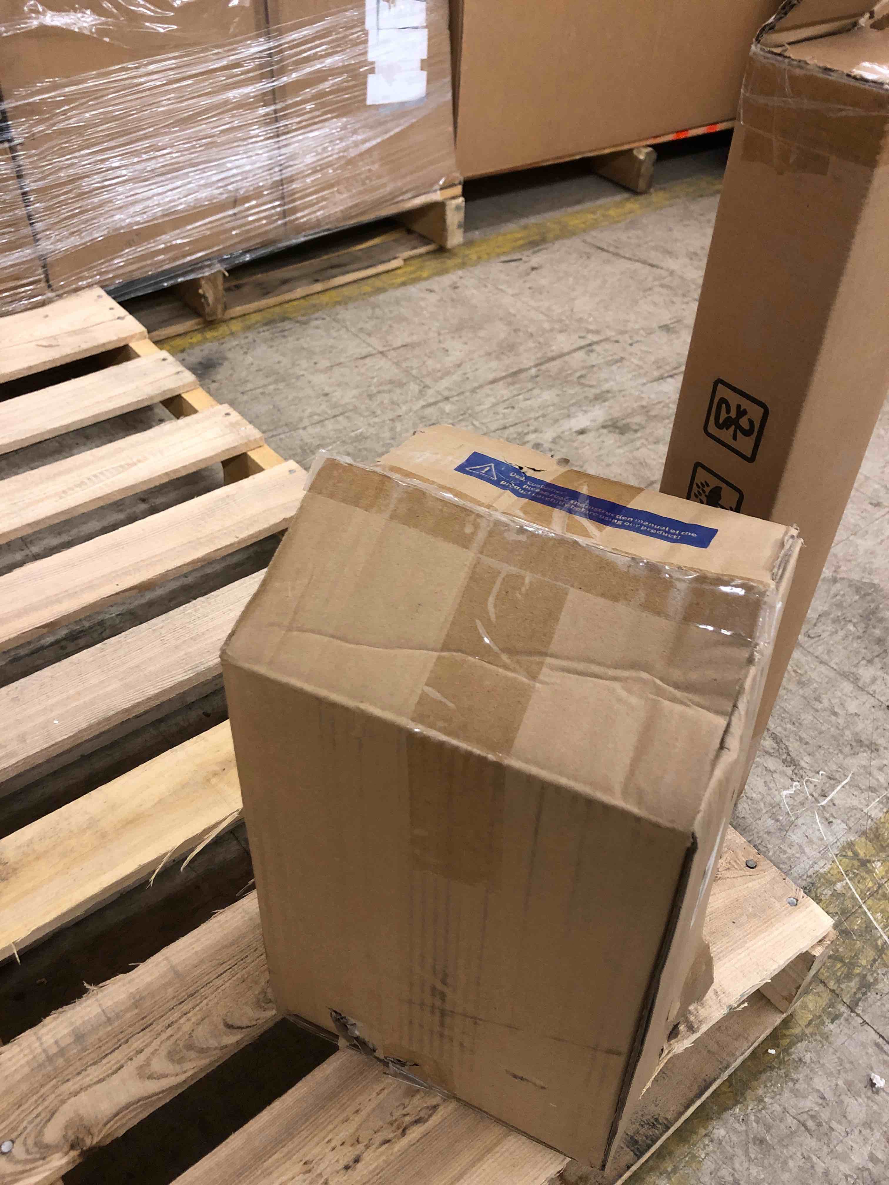 https://s3.amazonaws.com/lotting-images-prod/phillipi/TEA1210109_1739908269842.jpeg
