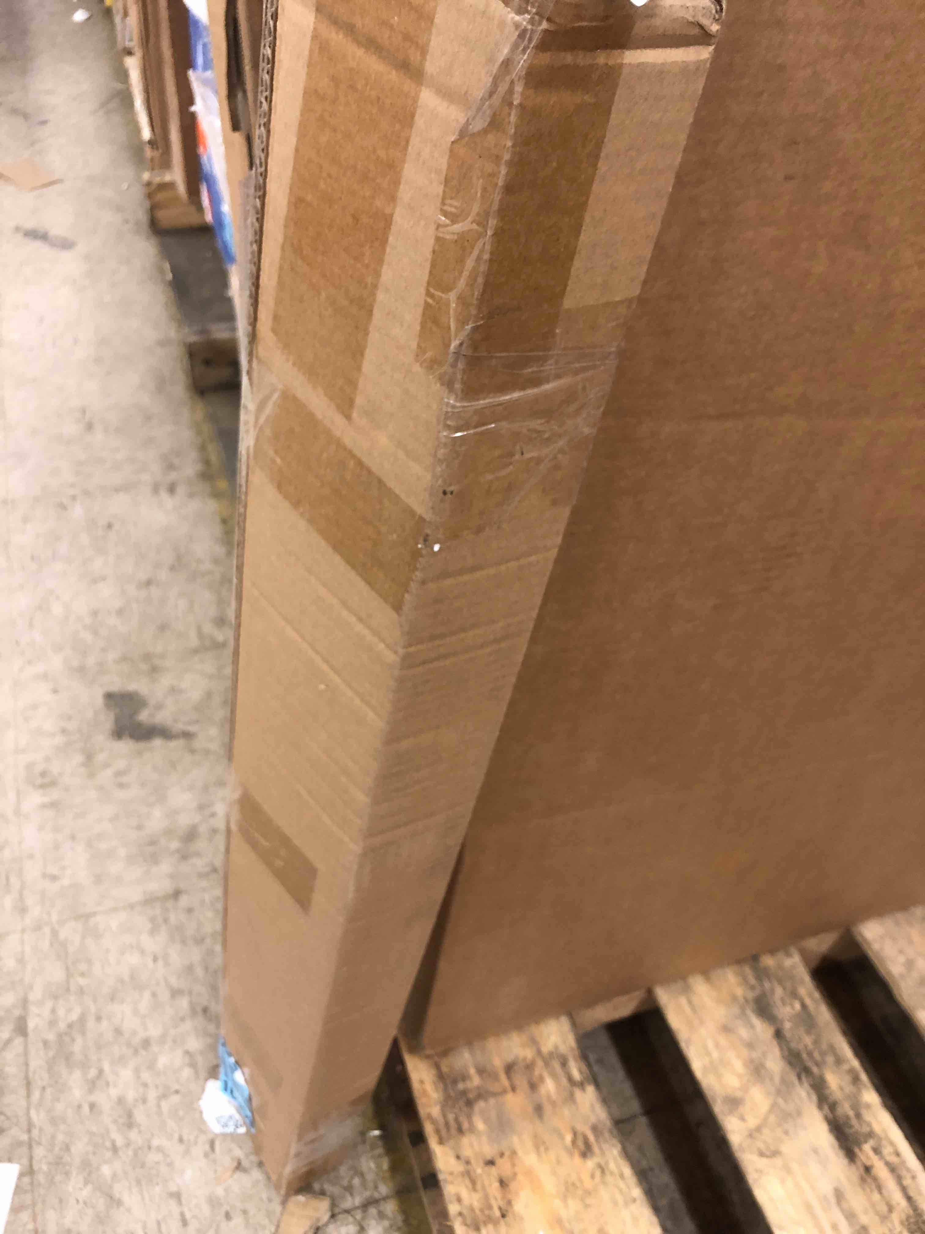 https://s3.amazonaws.com/lotting-images-prod/phillipi/TEA1210284_1741191199054.jpeg
