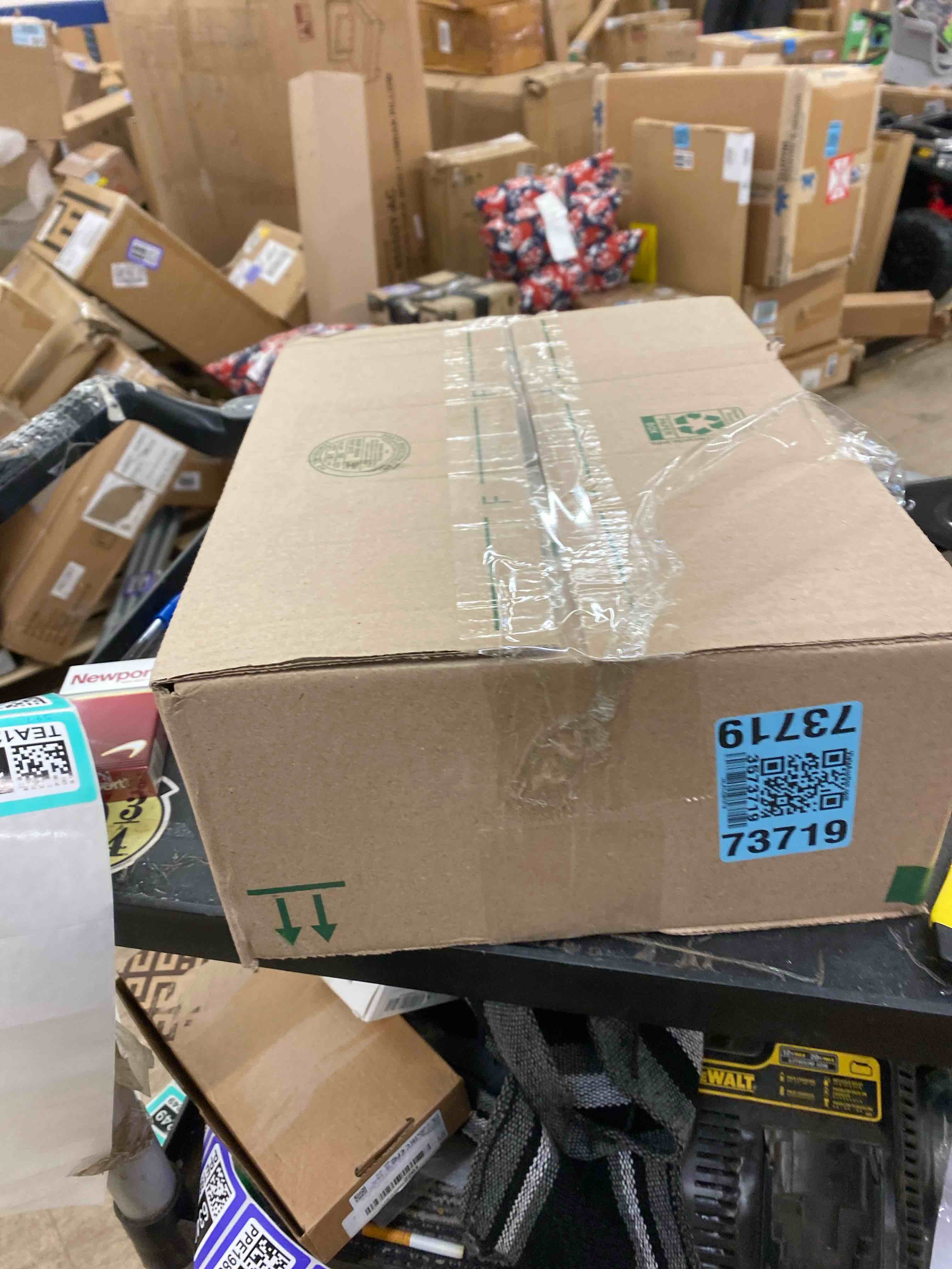 https://s3.amazonaws.com/lotting-images-prod/phillipi/TEA1211236_1744457720633.jpeg