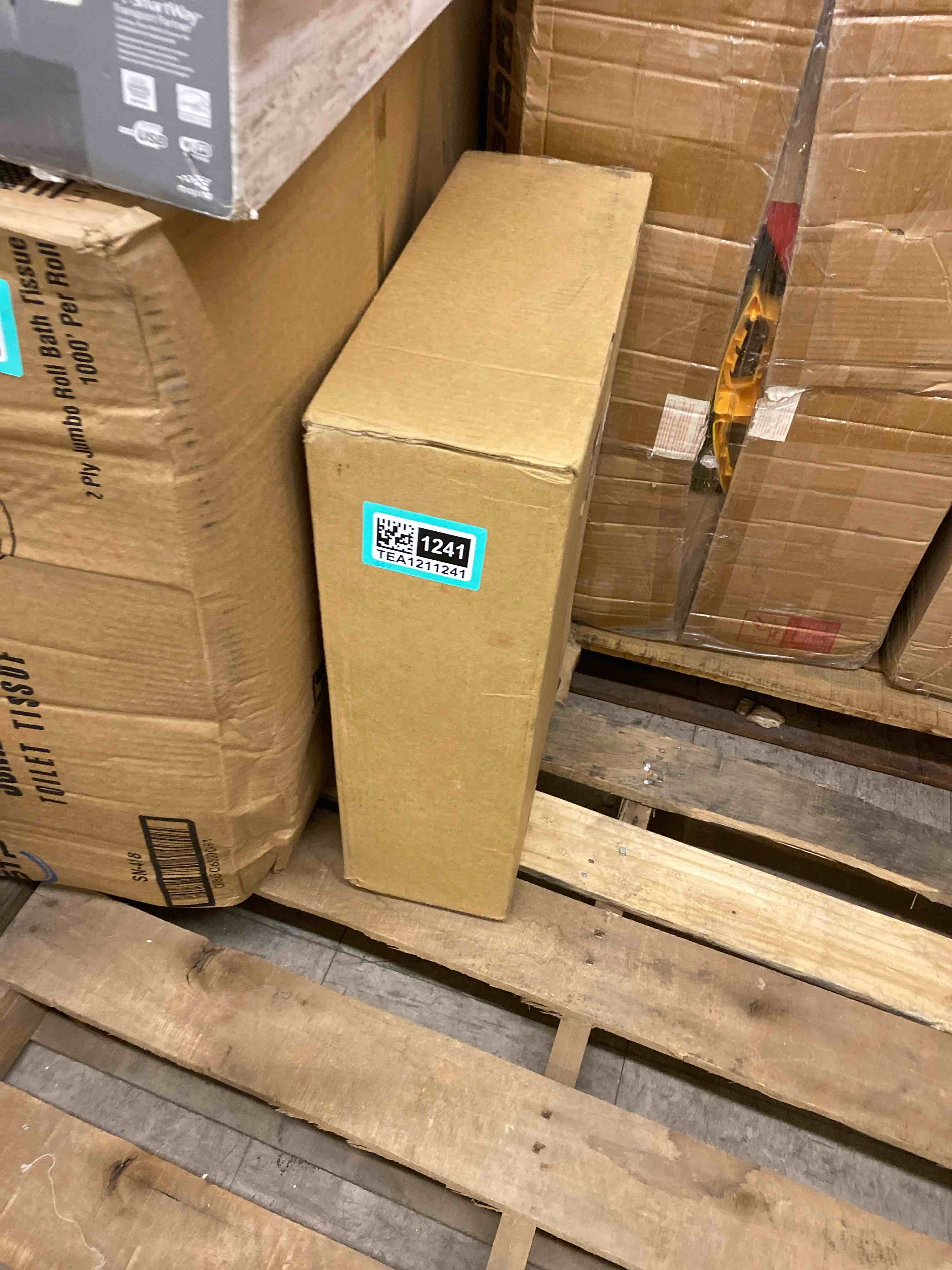 https://s3.amazonaws.com/lotting-images-prod/phillipi/TEA1211241_1744458451958.jpeg