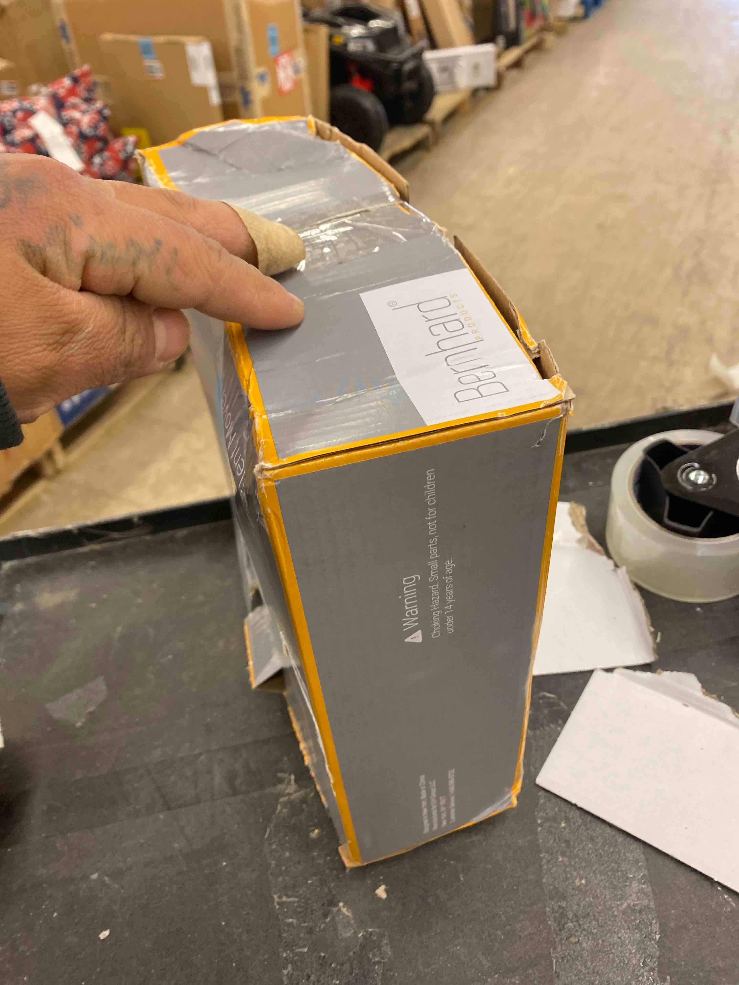 https://s3.amazonaws.com/lotting-images-prod/phillipi/TEA1211249_1744459668188.jpeg