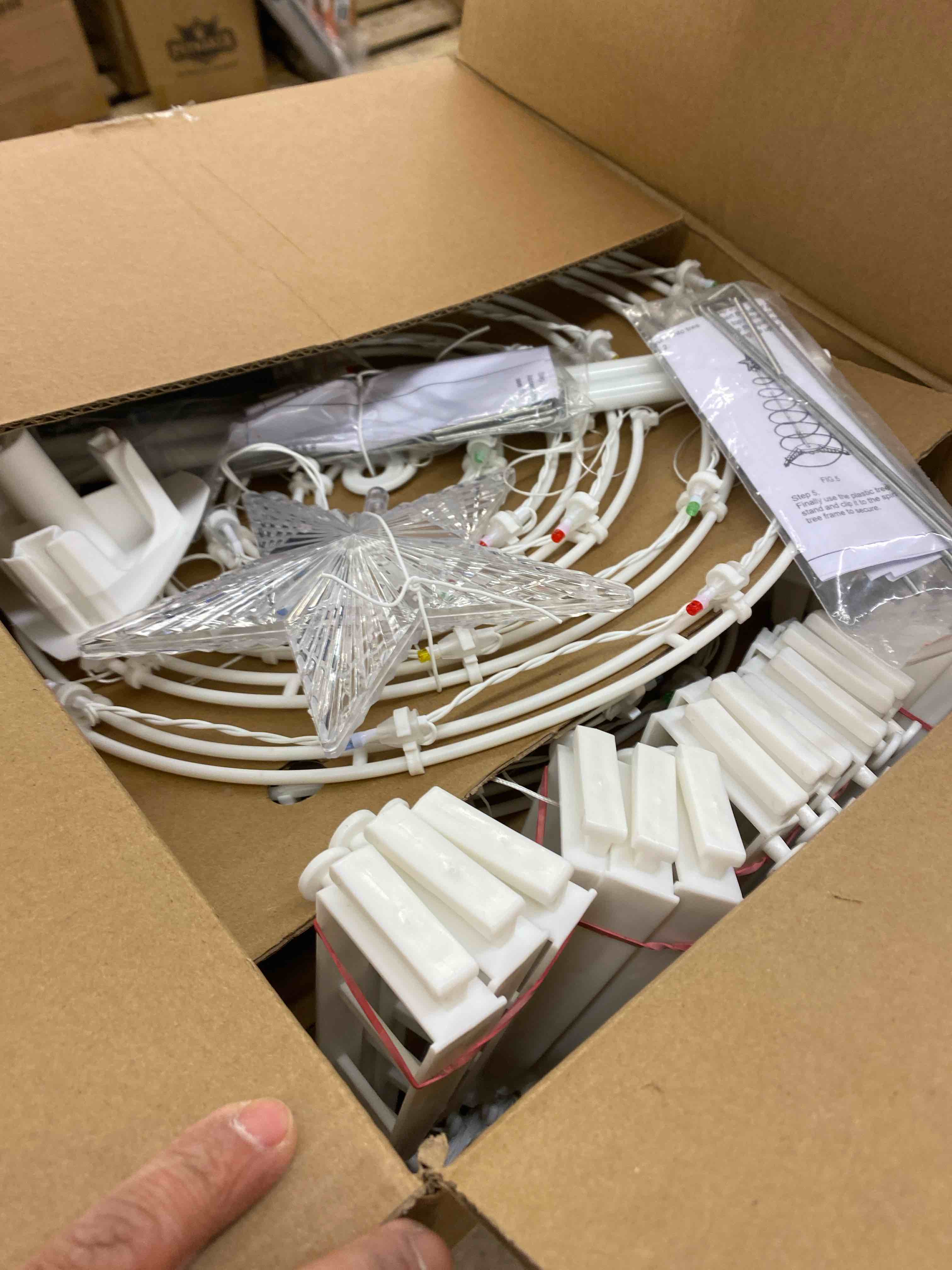 https://s3.amazonaws.com/lotting-images-prod/phillipi/TEA1211278_1744466212222.jpeg