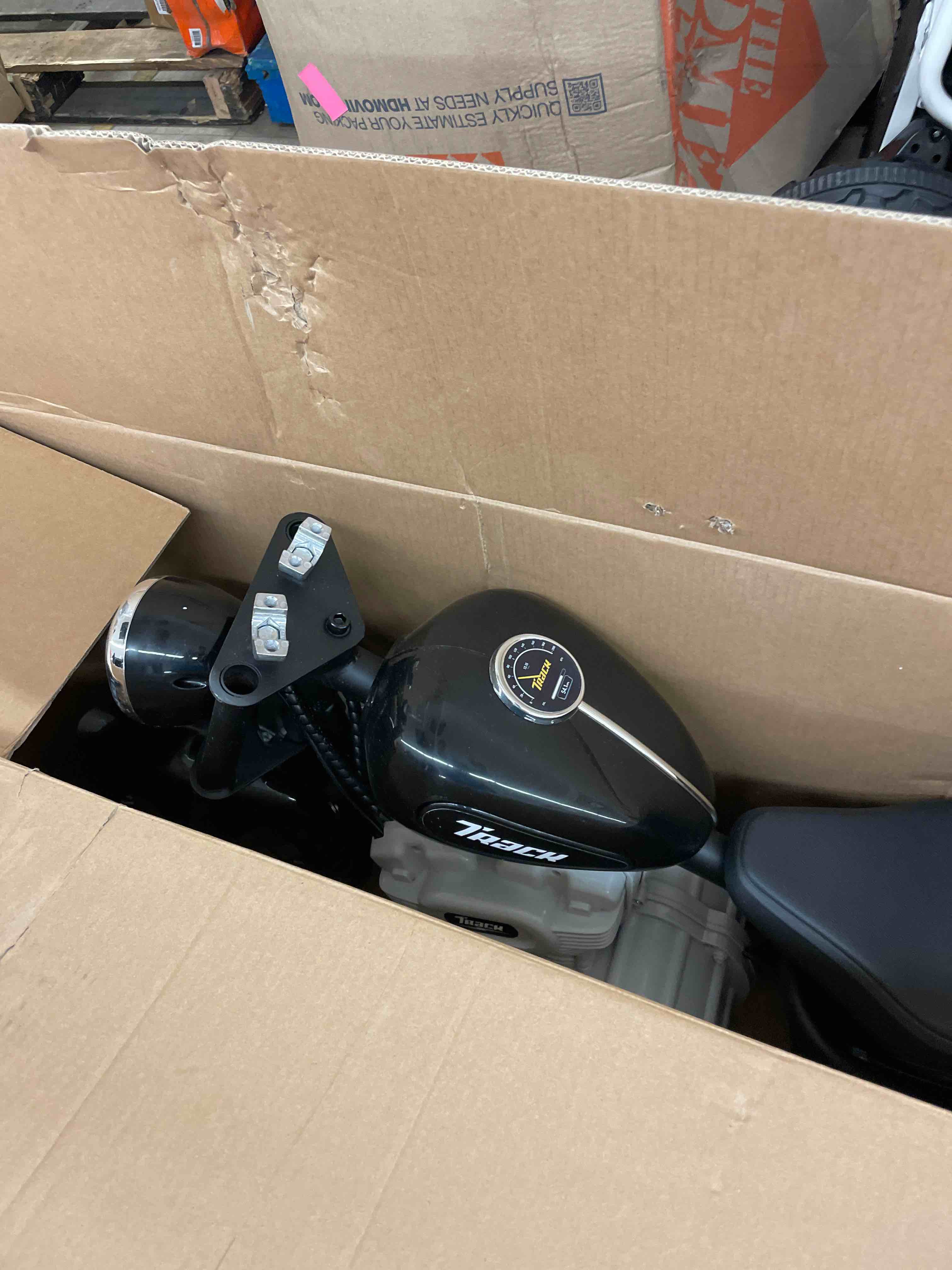 https://s3.amazonaws.com/lotting-images-prod/phillipi/TEA1211516_1745073035074.jpeg