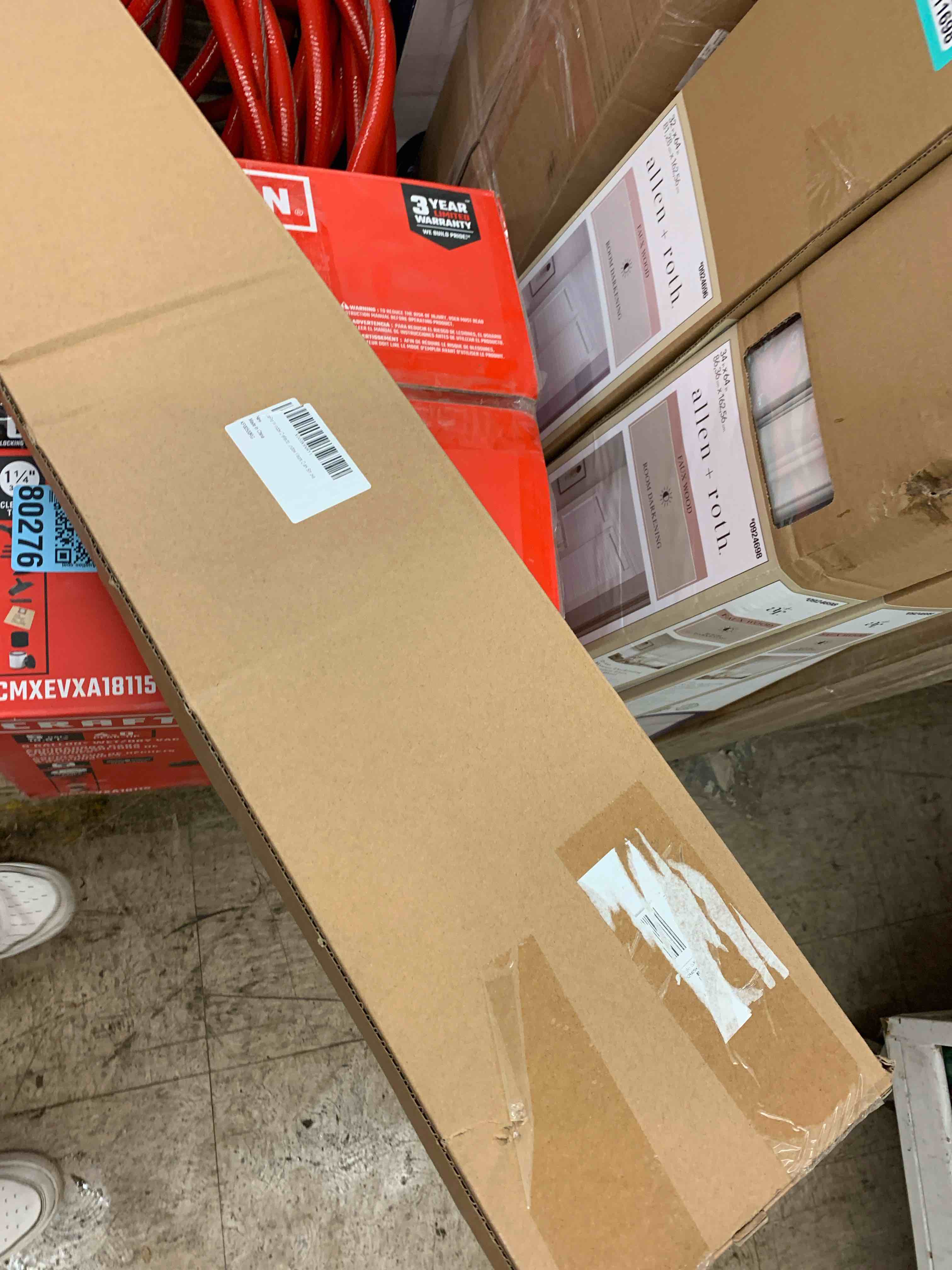 https://s3.amazonaws.com/lotting-images-prod/phillipi/TEA1211702_1745520964084.jpeg