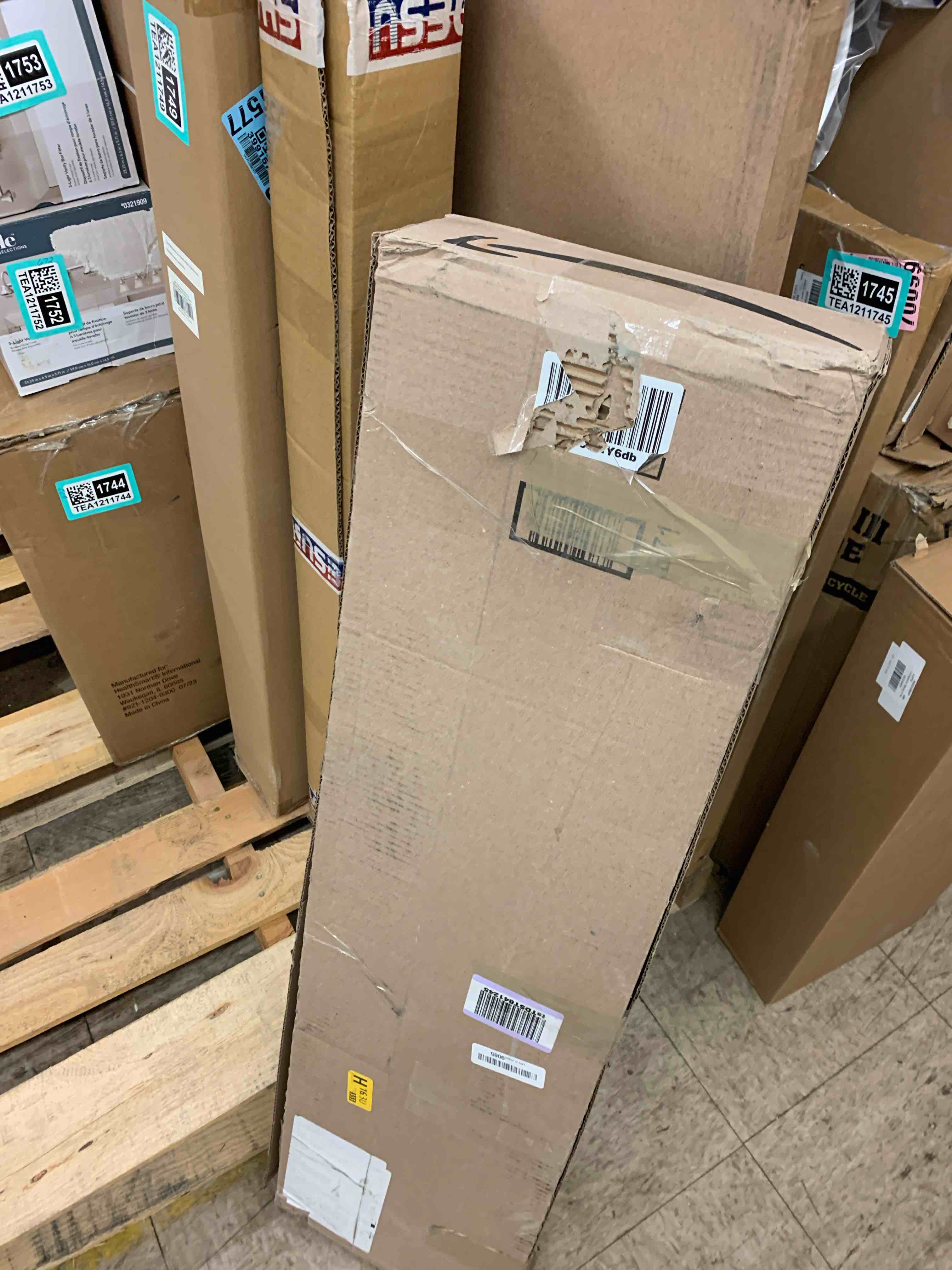https://s3.amazonaws.com/lotting-images-prod/phillipi/TEA1211756_1745610328226.jpeg