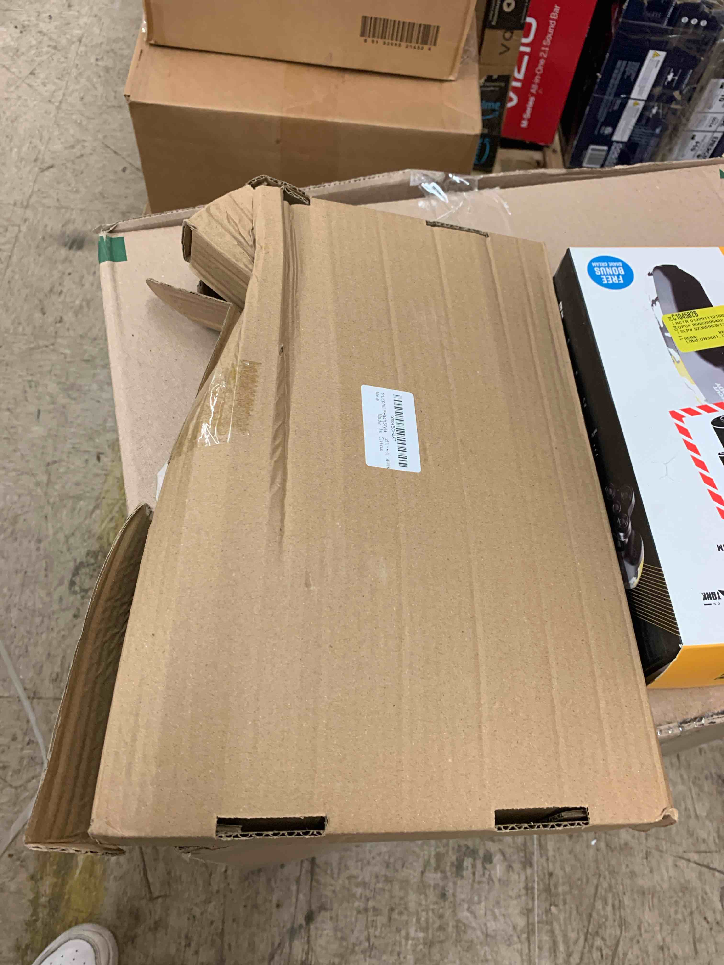 https://s3.amazonaws.com/lotting-images-prod/phillipi/TEA1211899_1745941944047.jpeg