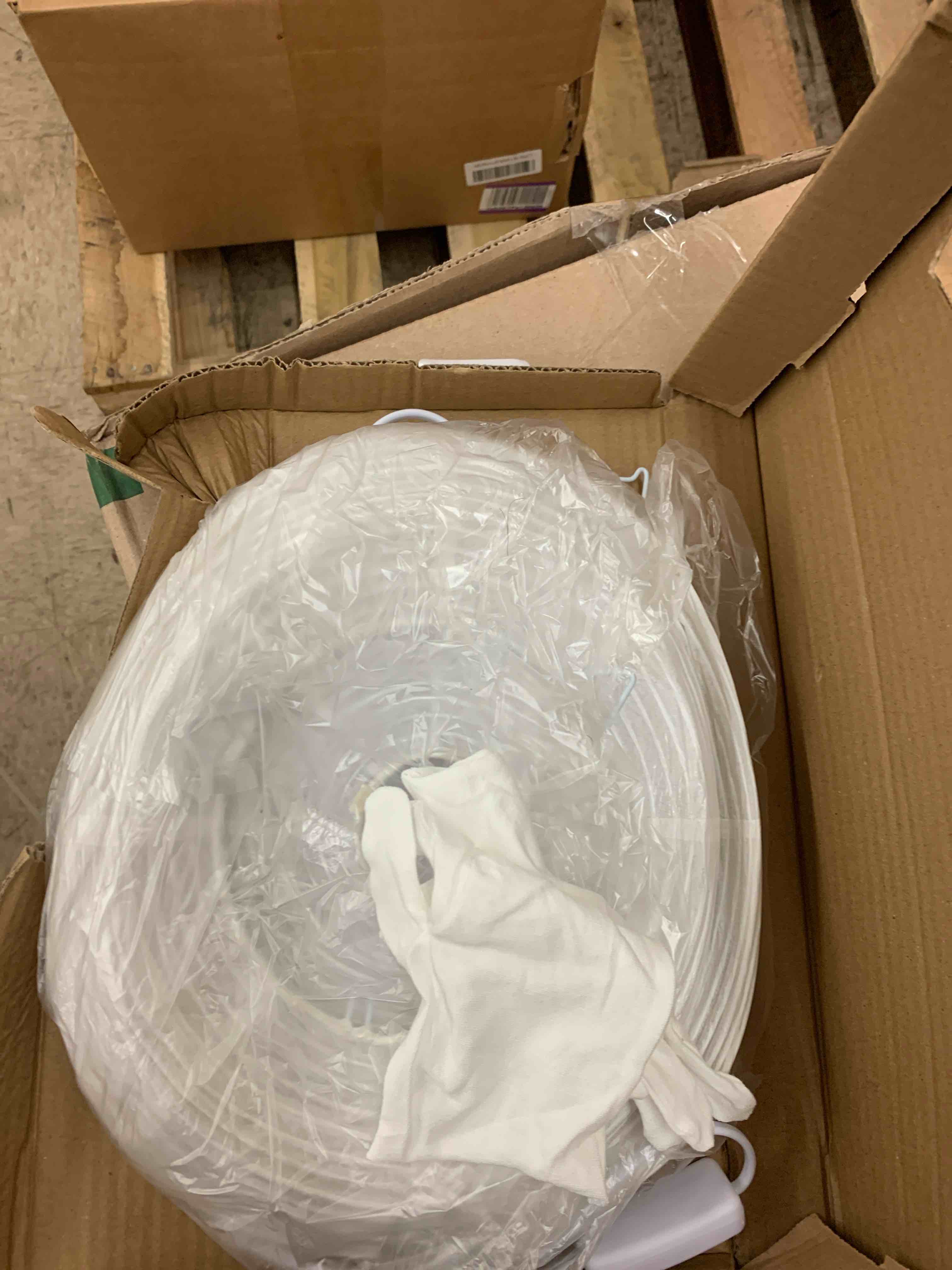 https://s3.amazonaws.com/lotting-images-prod/phillipi/TEA1211899_1745941950228.jpeg