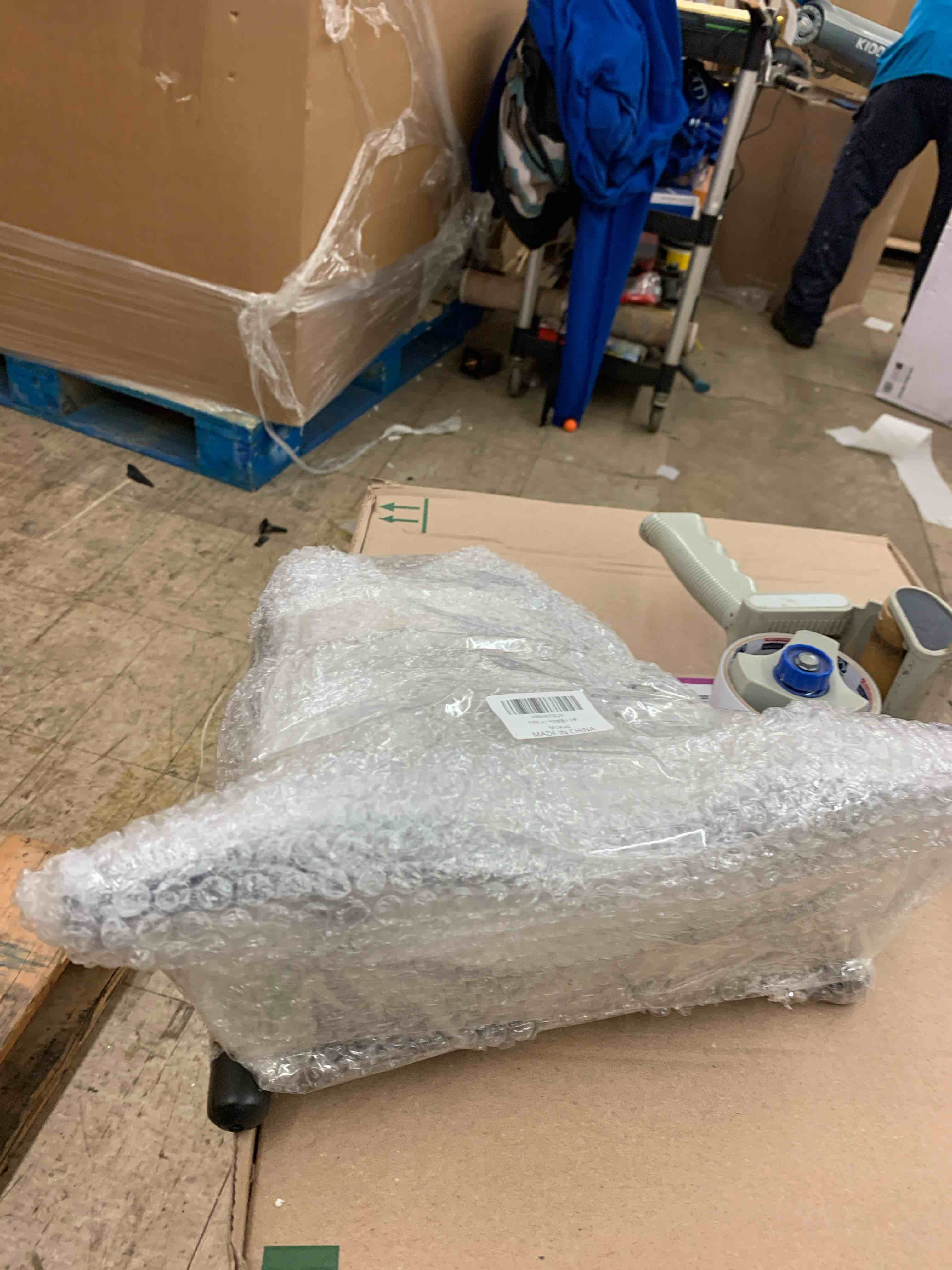 https://s3.amazonaws.com/lotting-images-prod/phillipi/TEA1211949_1745953635243.jpeg