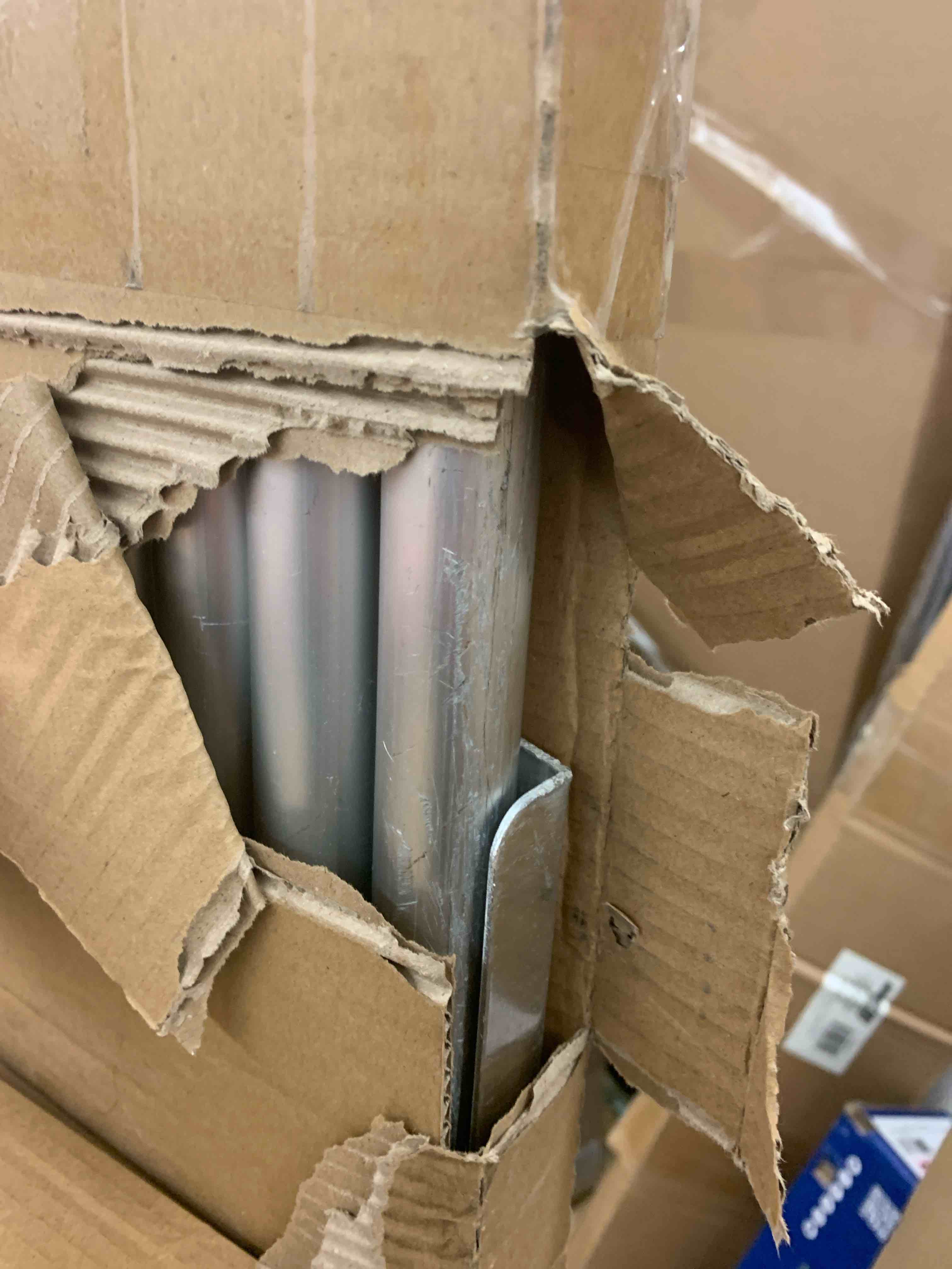 https://s3.amazonaws.com/lotting-images-prod/phillipi/TEA1211953_1746031592177.jpeg