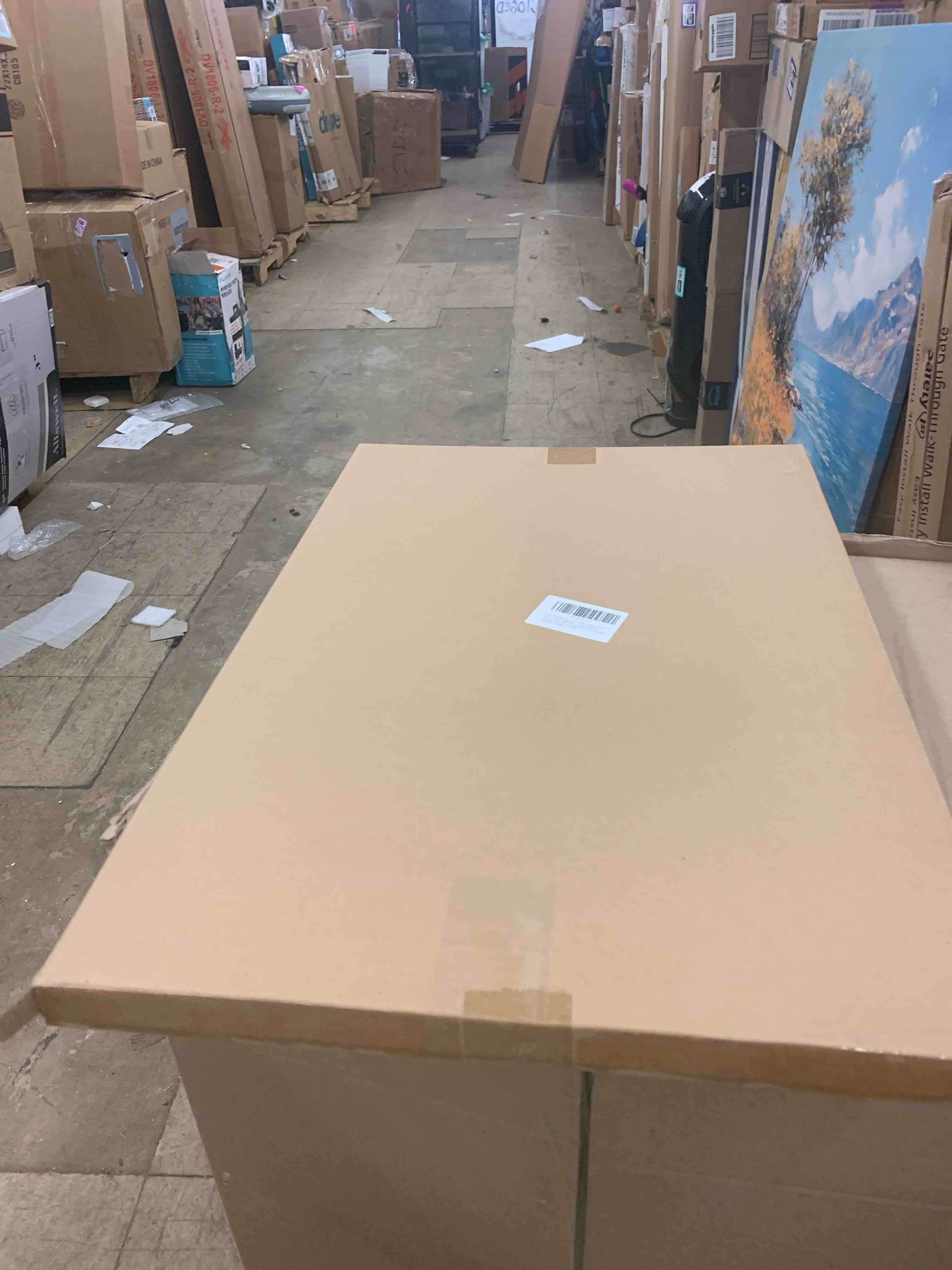 https://s3.amazonaws.com/lotting-images-prod/phillipi/TEA1212042_1746120069746.jpeg