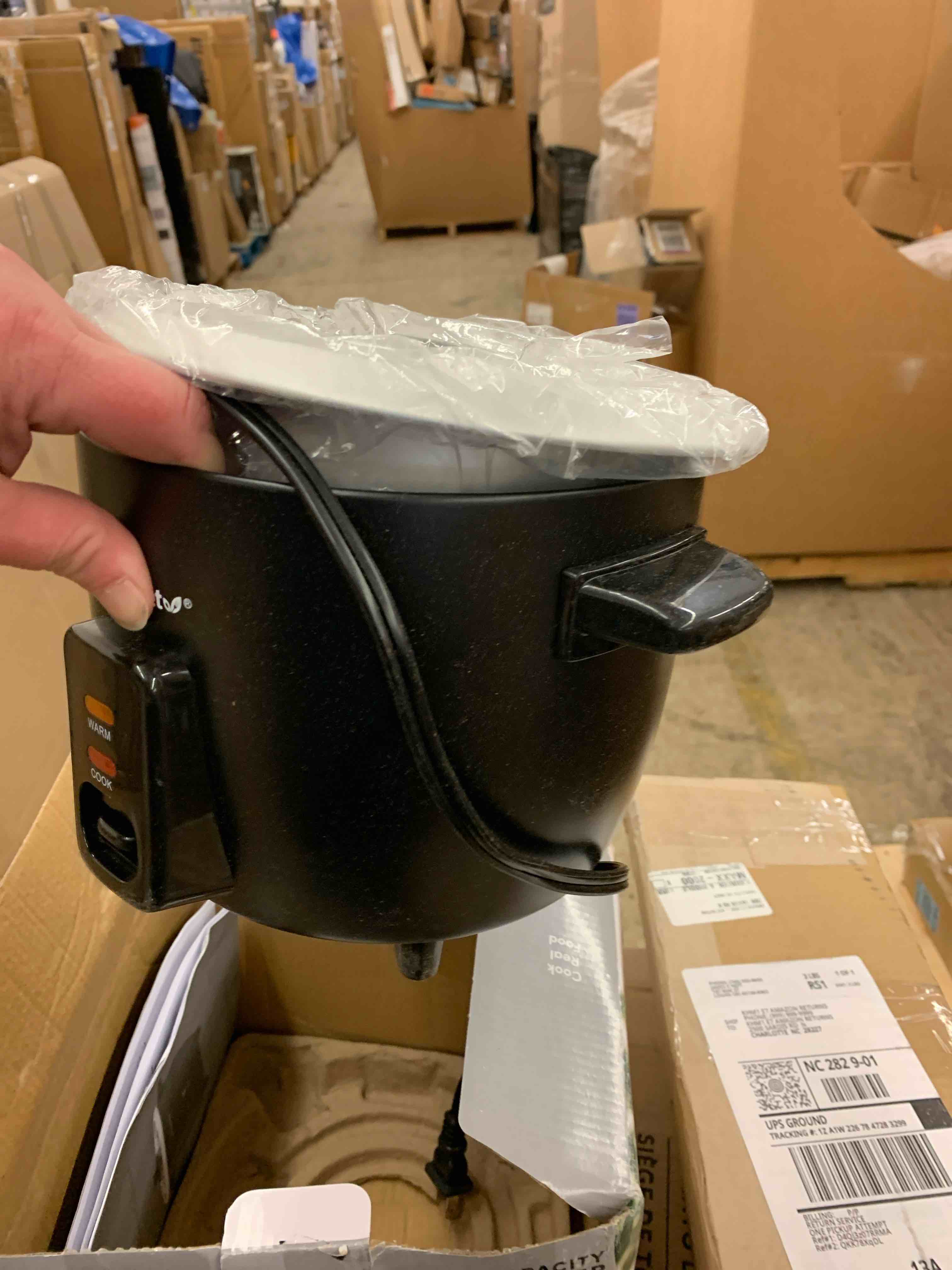 https://s3.amazonaws.com/lotting-images-prod/phillipi/TEA1212244_1746554292913.jpeg