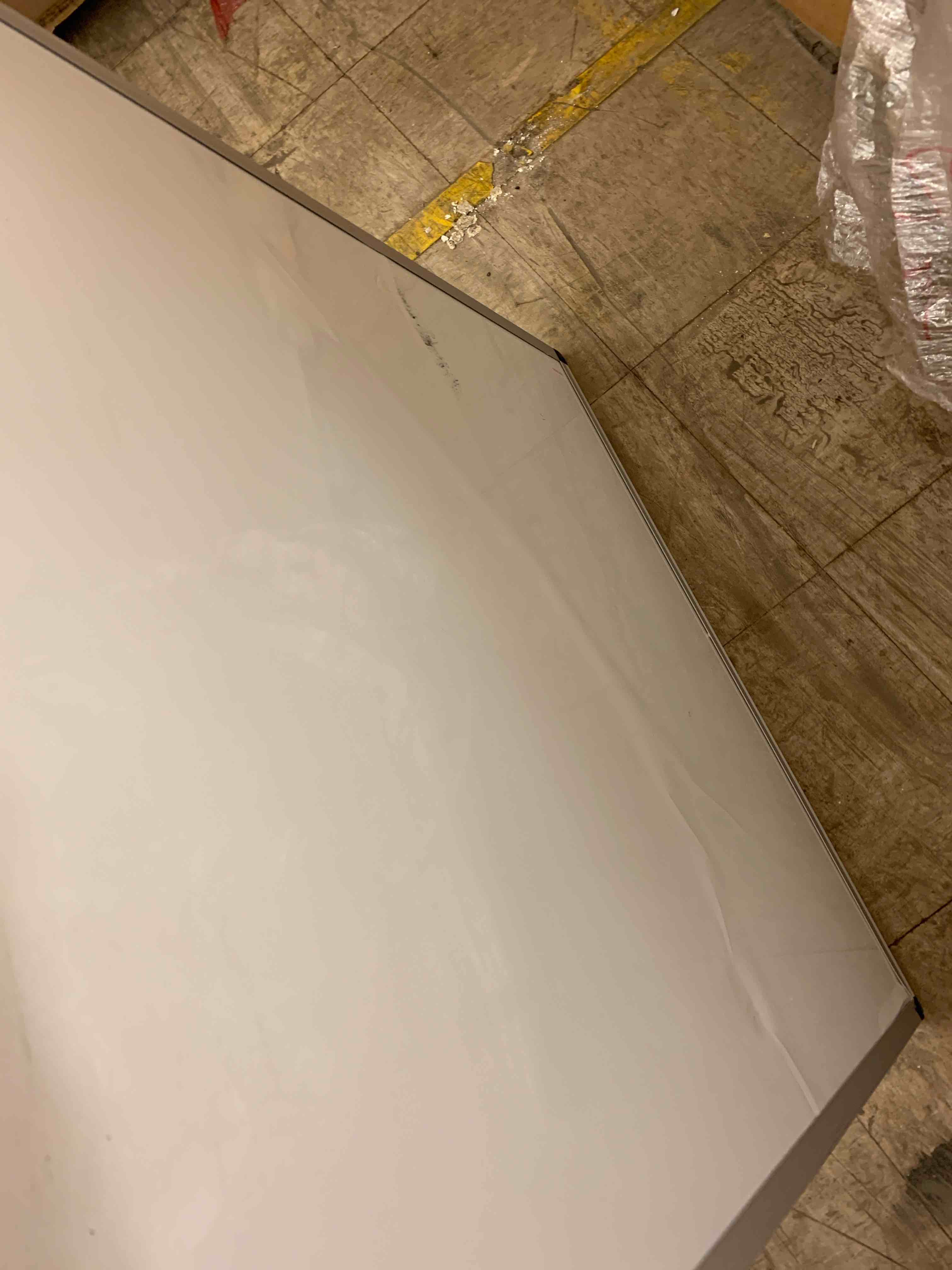 https://s3.amazonaws.com/lotting-images-prod/phillipi/TEA1212311_1746641440428.jpeg