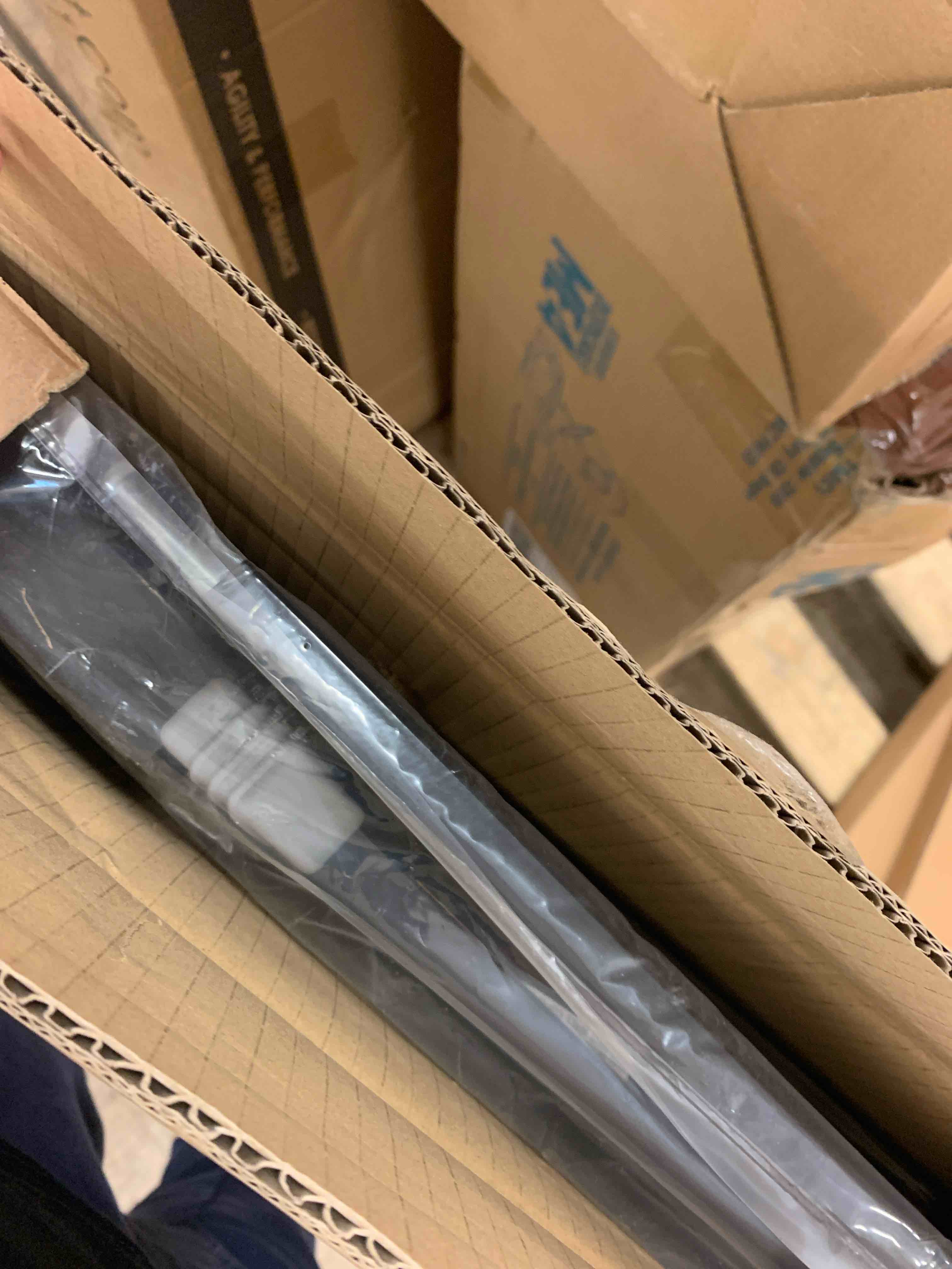 https://s3.amazonaws.com/lotting-images-prod/phillipi/TEA1212493_1747234472423.jpeg