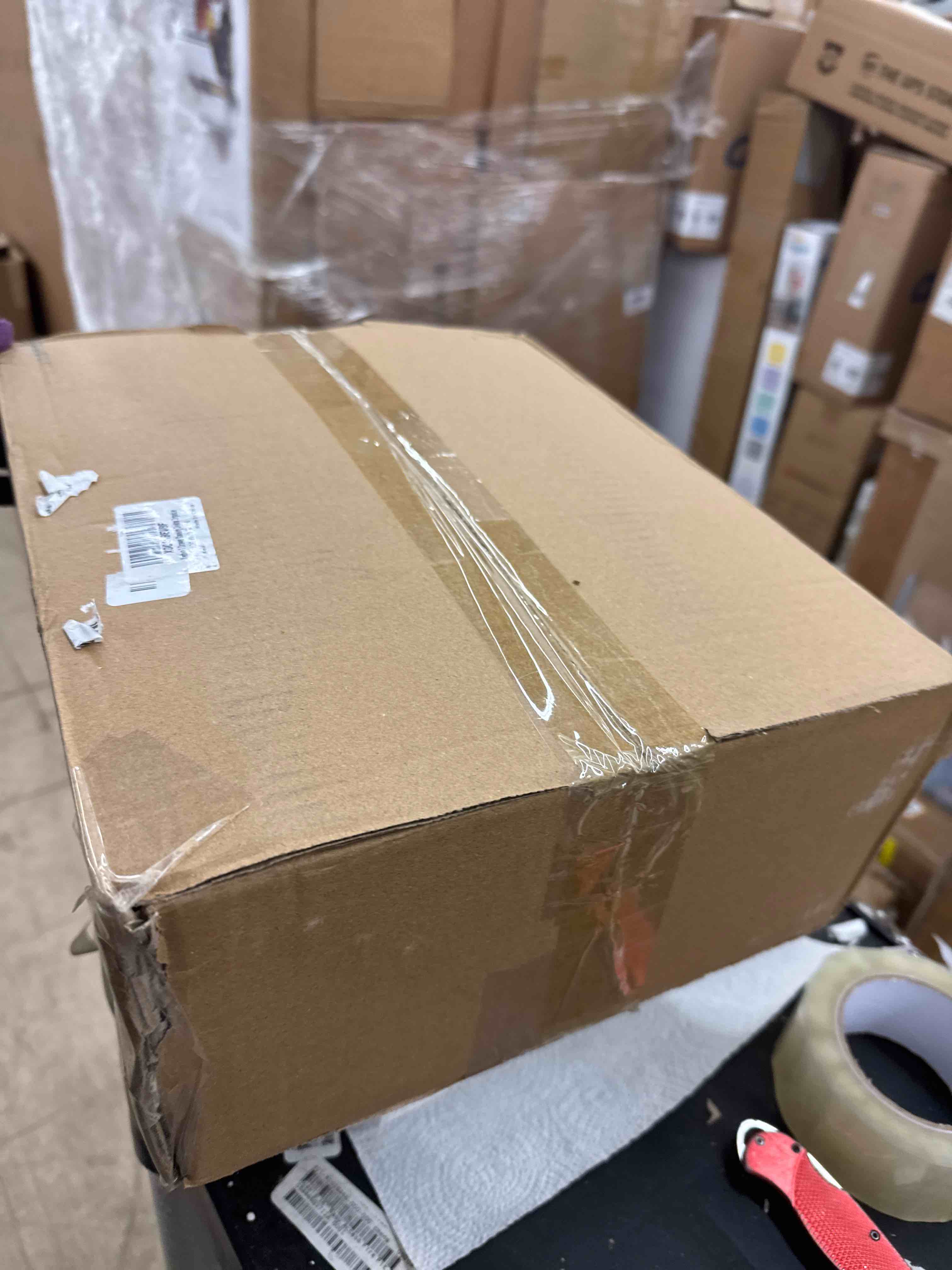 https://s3.amazonaws.com/lotting-images-prod/phillipi/TEA1213116_1739625981282.jpeg