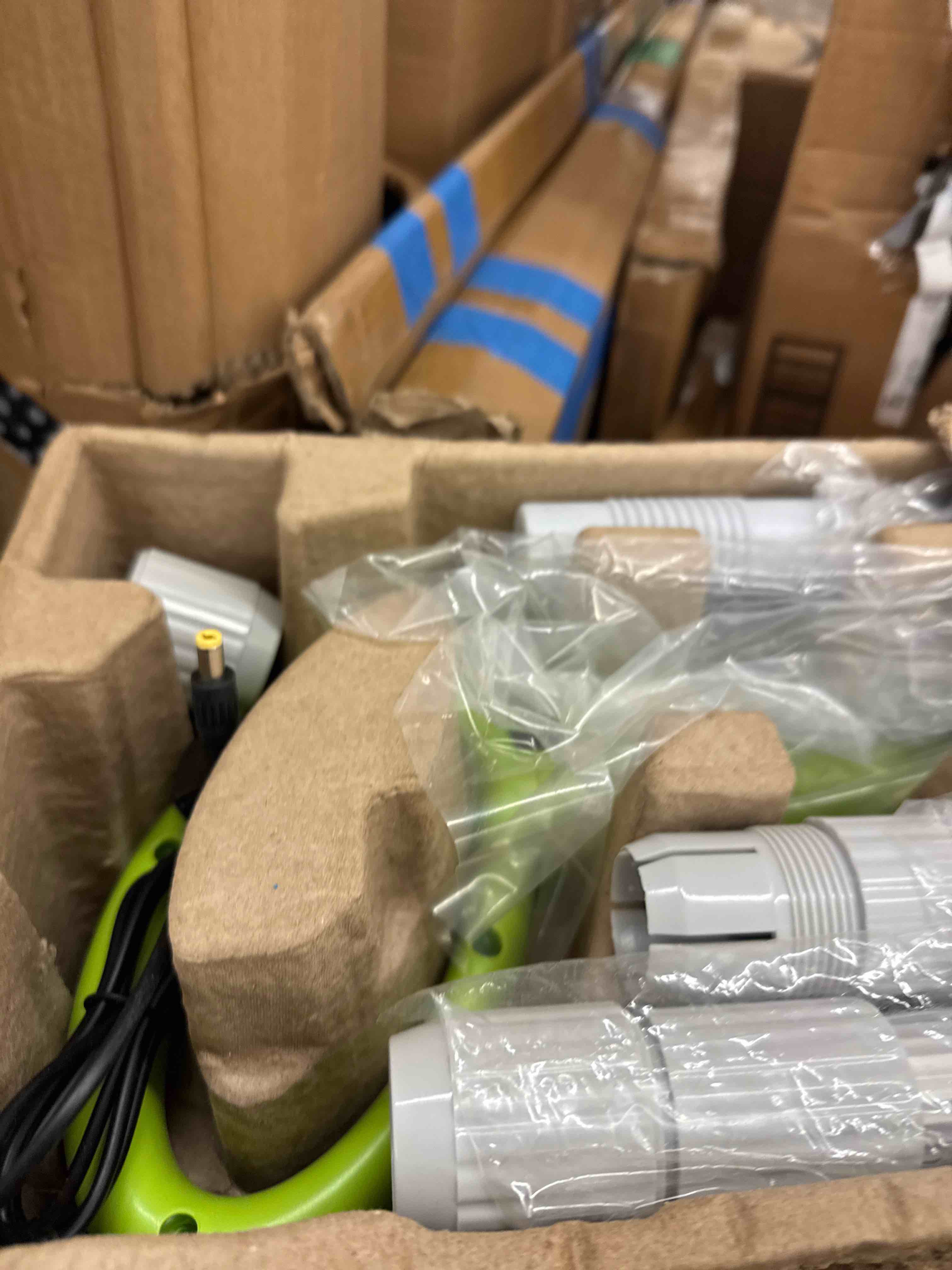 https://s3.amazonaws.com/lotting-images-prod/phillipi/TEA1213125_1739627447633.jpeg