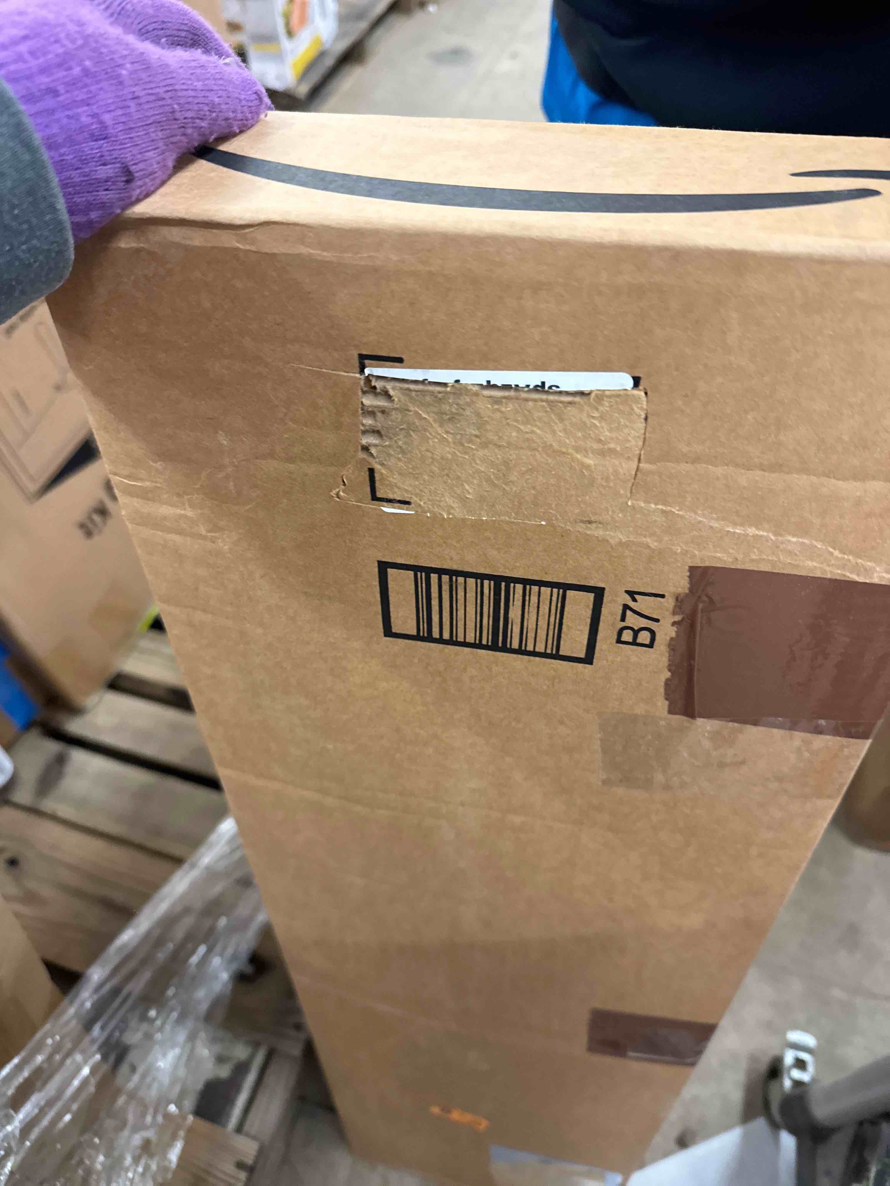 https://s3.amazonaws.com/lotting-images-prod/phillipi/TEA1213140_1739630901250.jpeg