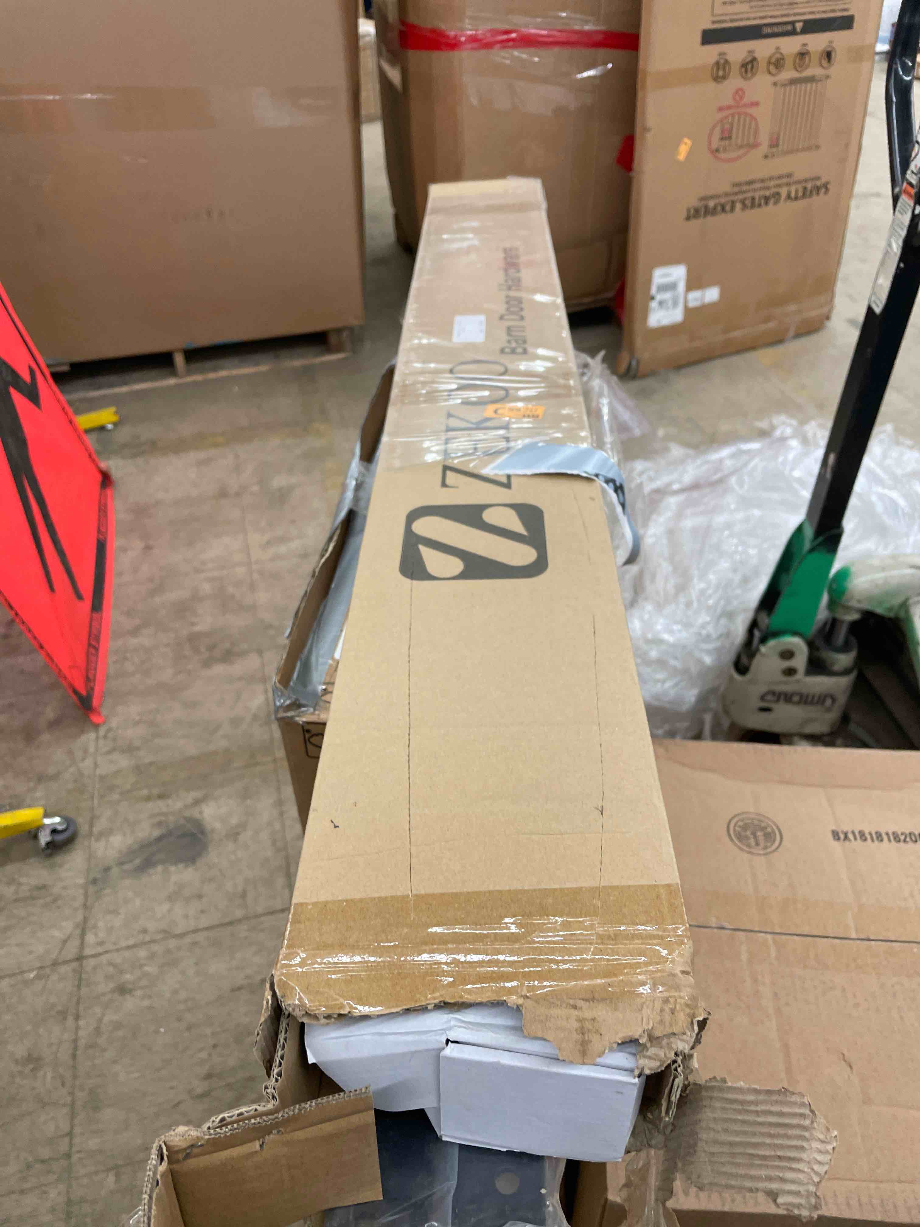 https://s3.amazonaws.com/lotting-images-prod/phillipi/TEA1213154_1739633985288.jpeg
