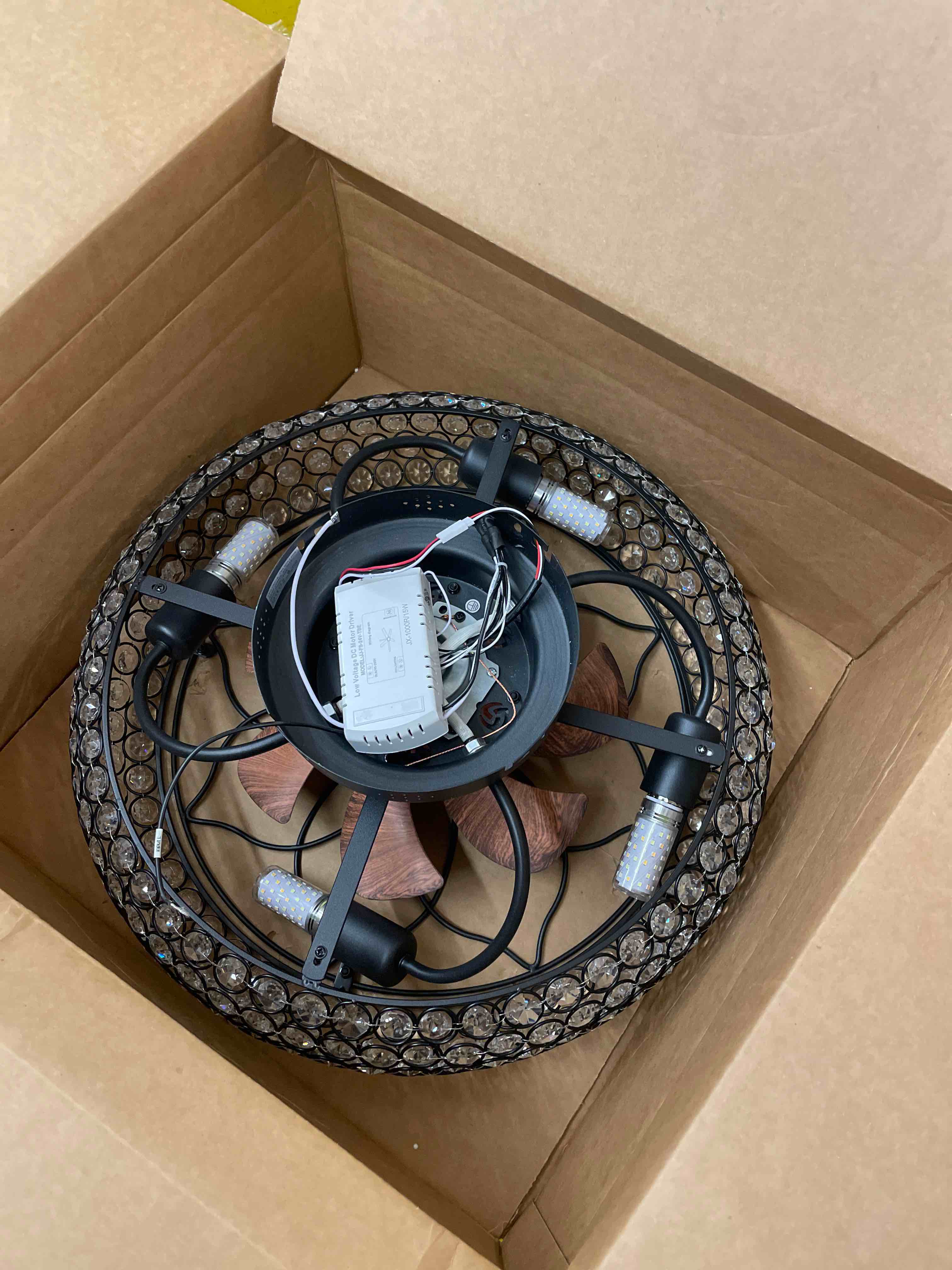 https://s3.amazonaws.com/lotting-images-prod/phillipi/TEA1213386_1740154210776.jpeg