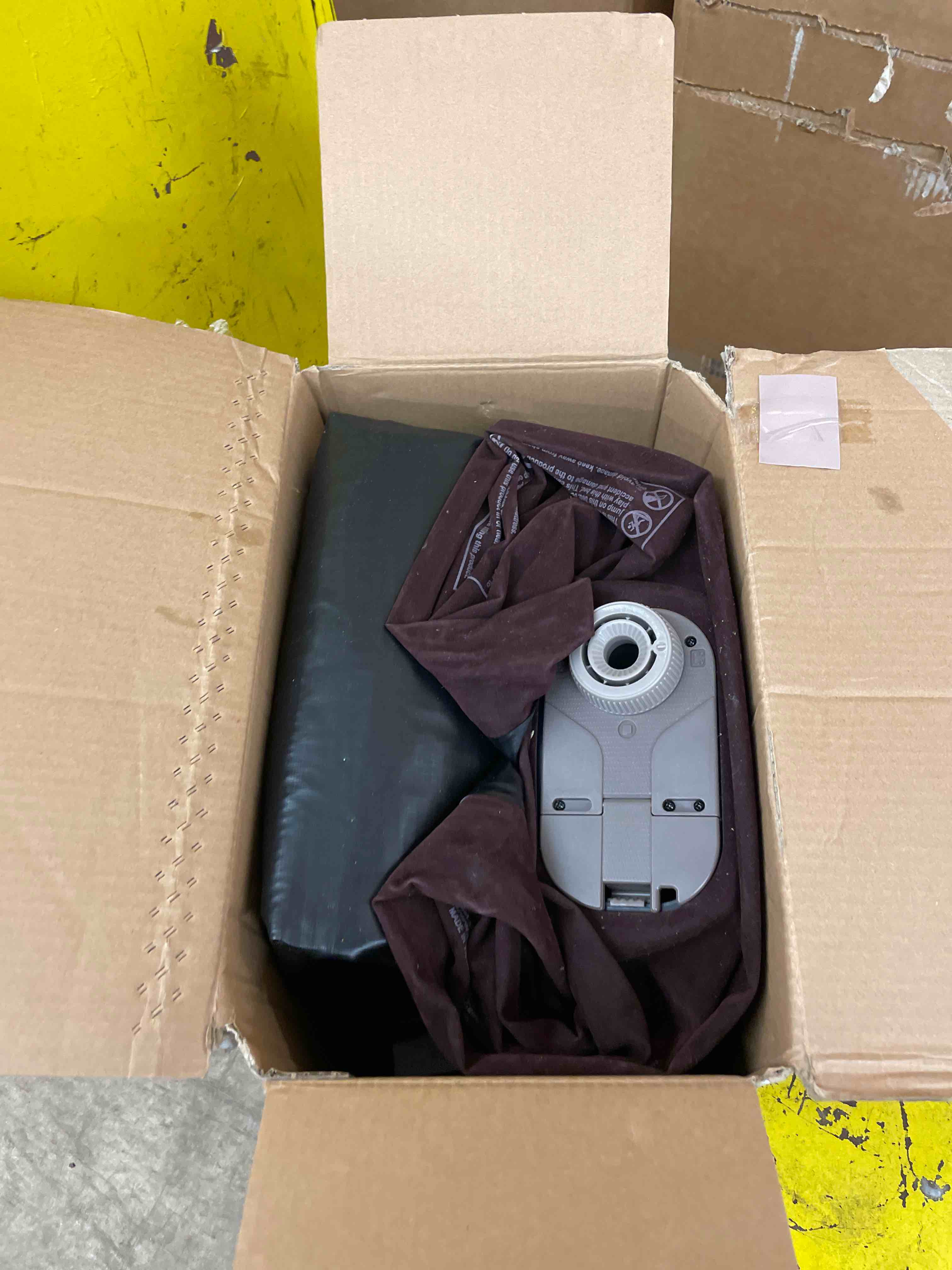 https://s3.amazonaws.com/lotting-images-prod/phillipi/TEA1213390_1740155017444.jpeg