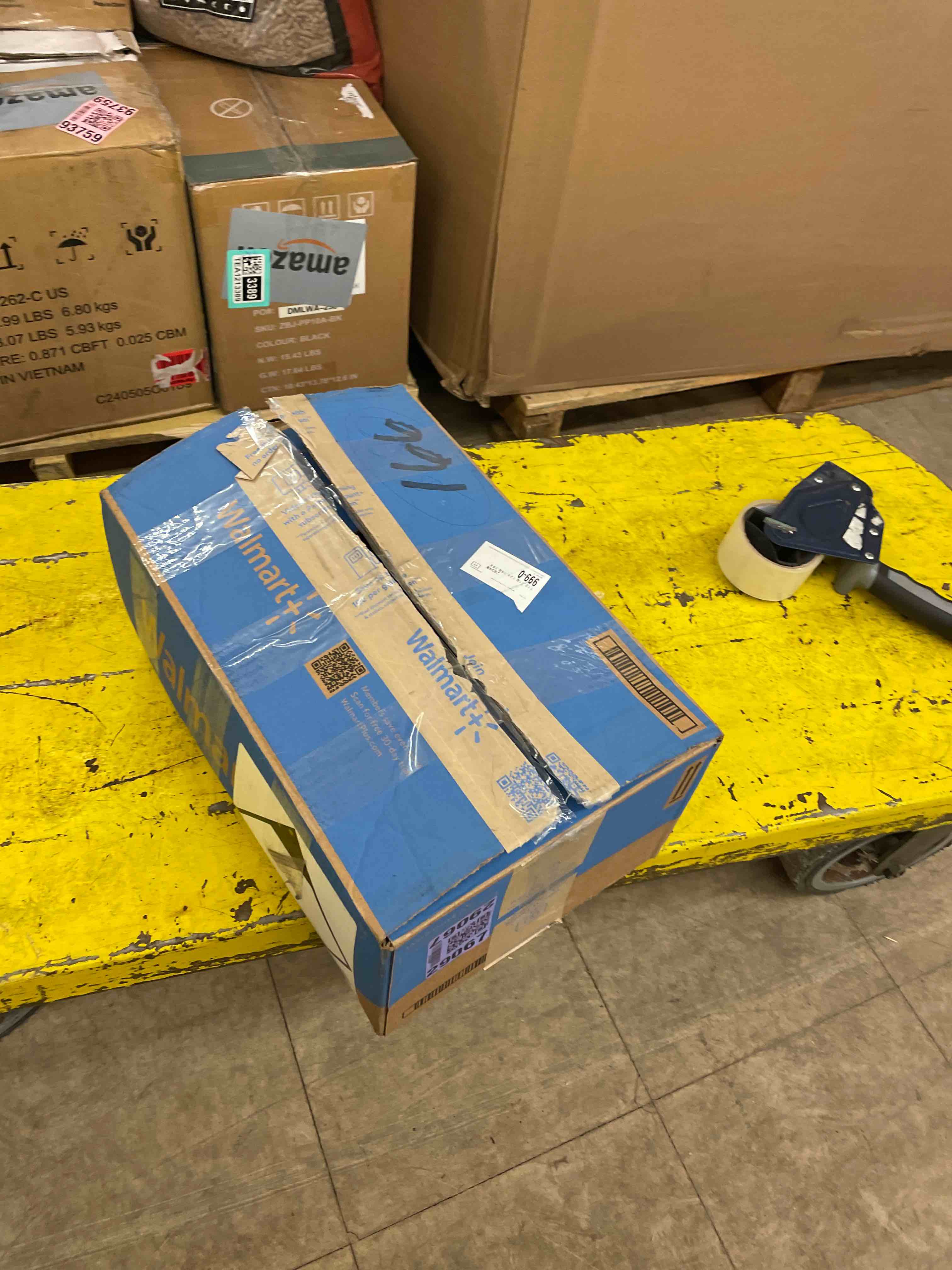 https://s3.amazonaws.com/lotting-images-prod/phillipi/TEA1213404_1740158152541.jpeg