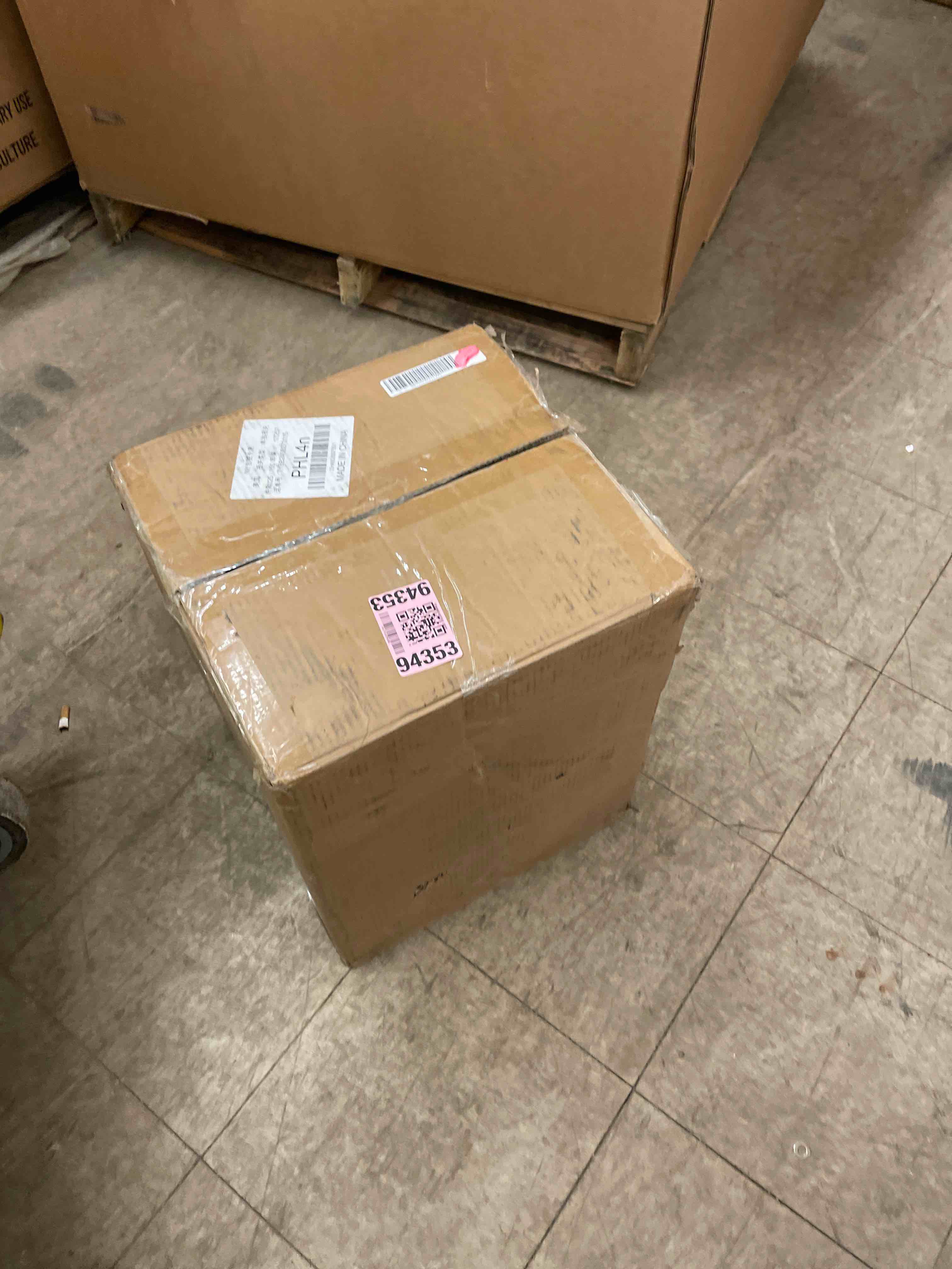 https://s3.amazonaws.com/lotting-images-prod/phillipi/TEA1213424_1740162585849.jpeg