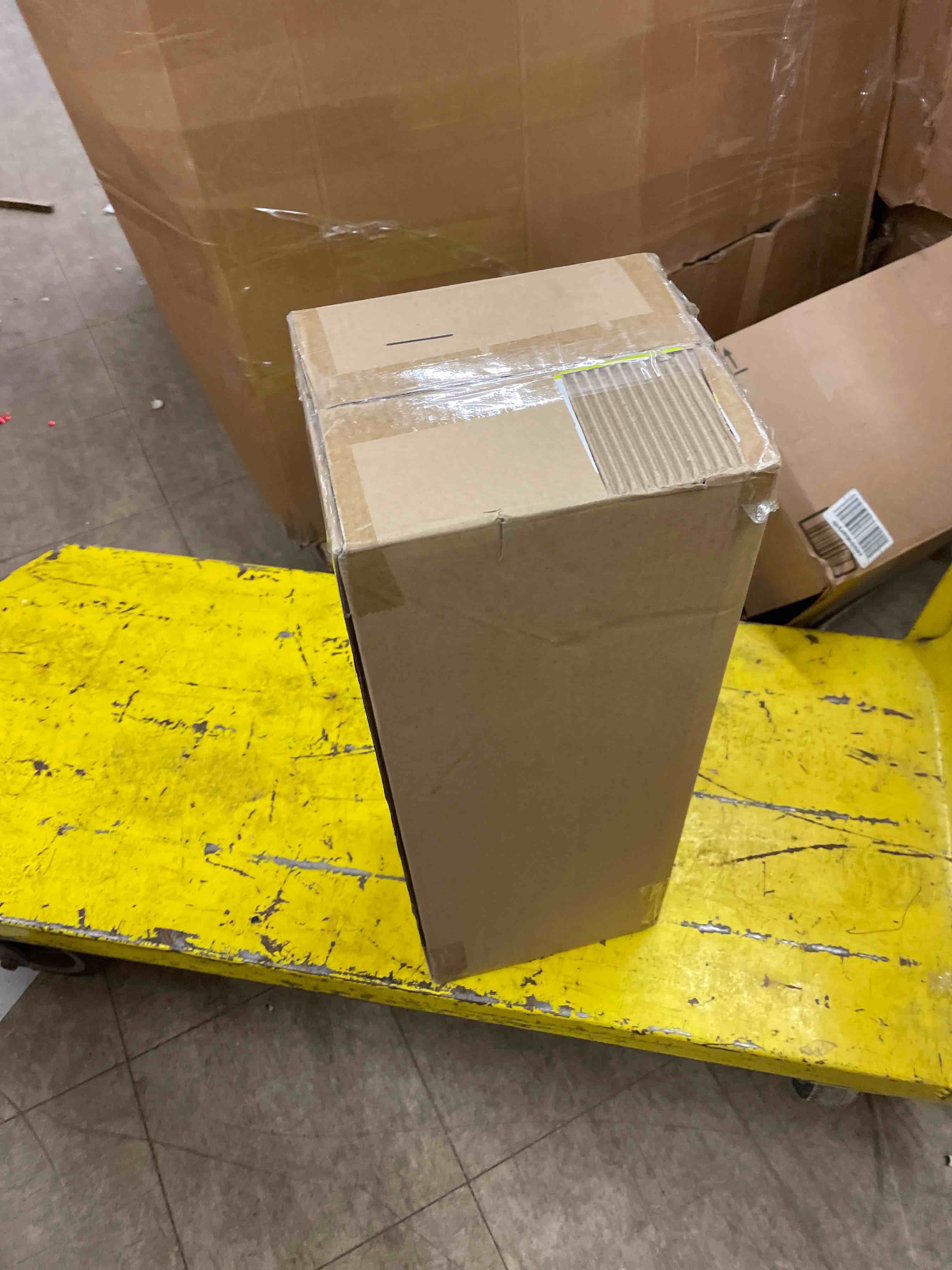 https://s3.amazonaws.com/lotting-images-prod/phillipi/TEA1213426_1740162875879.jpeg