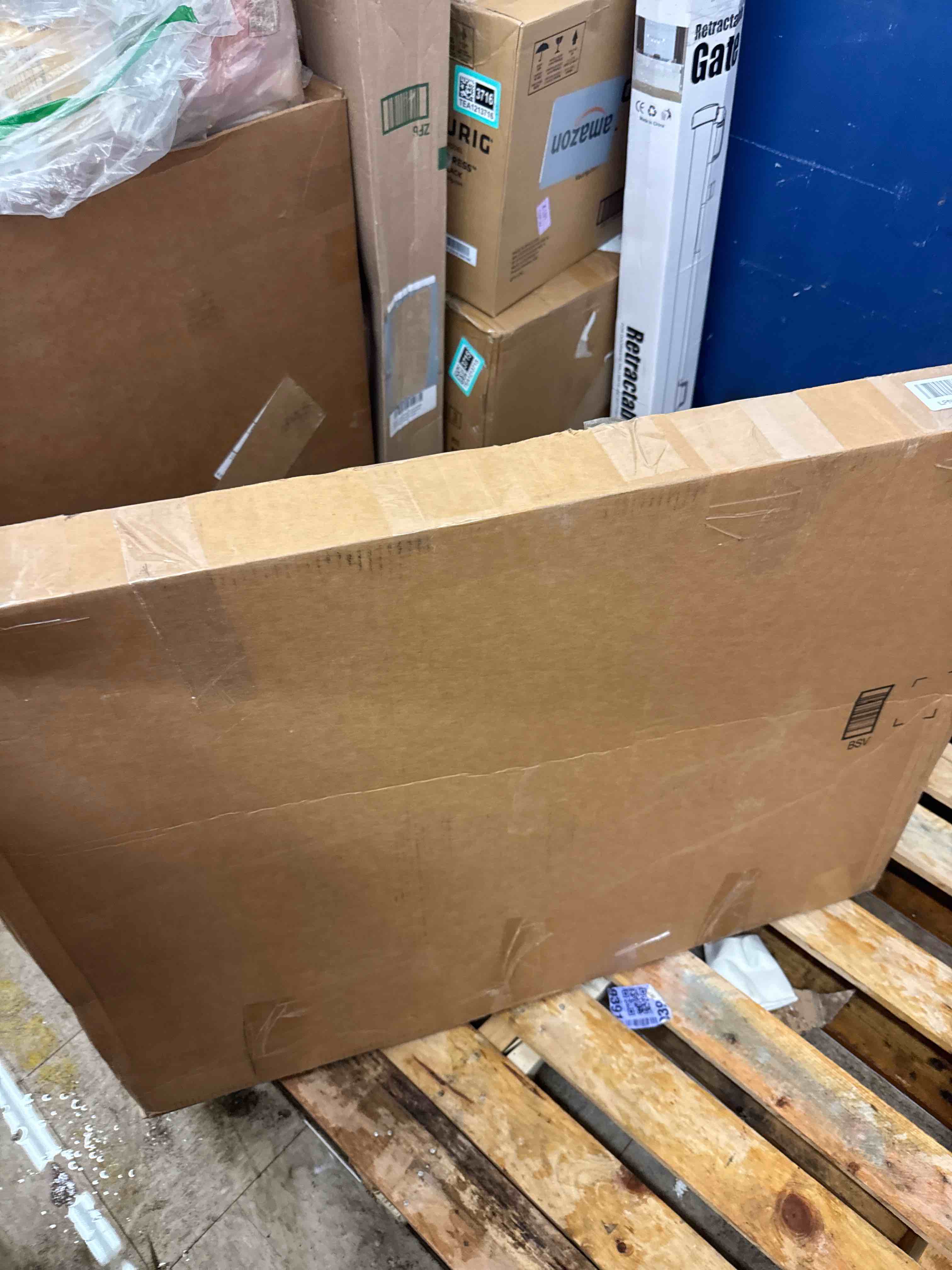 https://s3.amazonaws.com/lotting-images-prod/phillipi/TEA1213724_1740689099808.jpeg