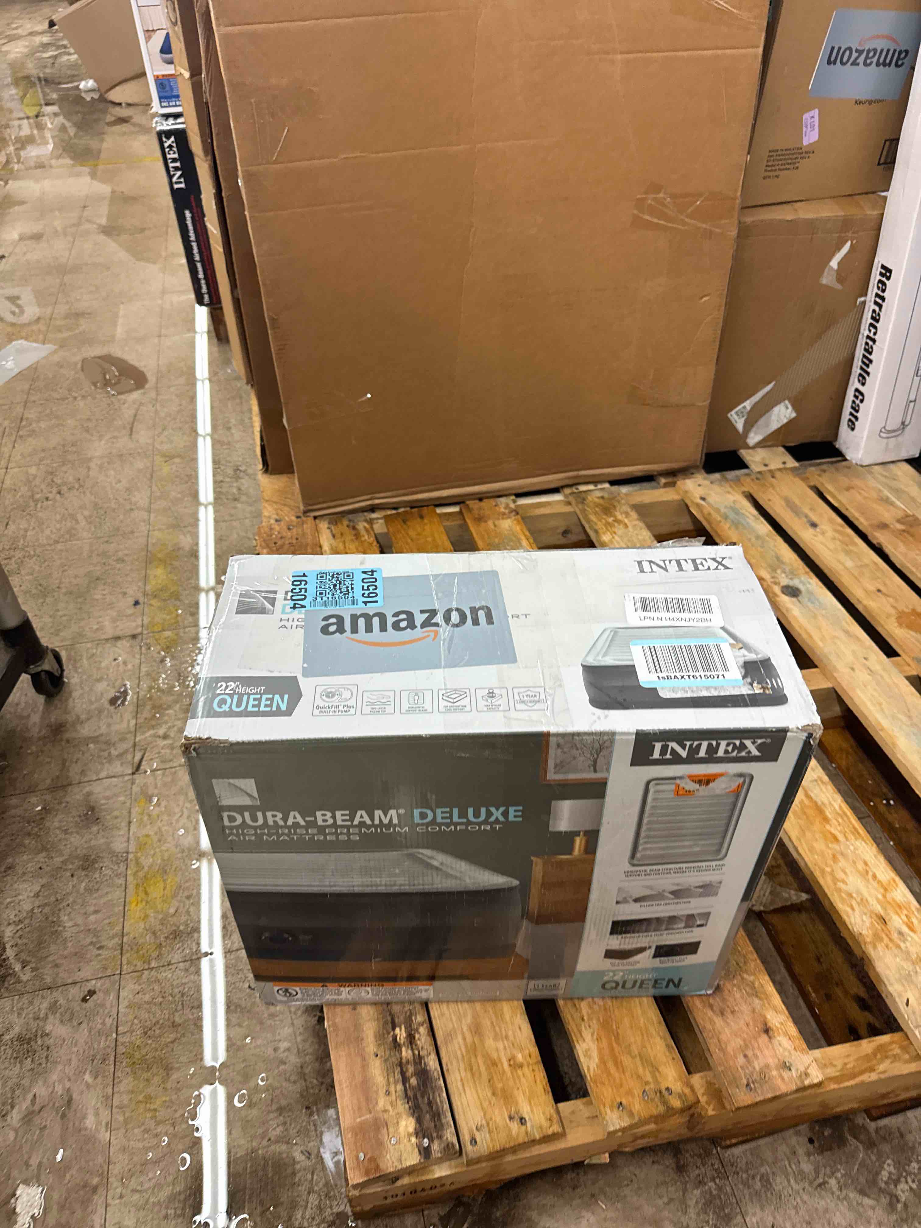 https://s3.amazonaws.com/lotting-images-prod/phillipi/TEA1213725_1740689312821.jpeg