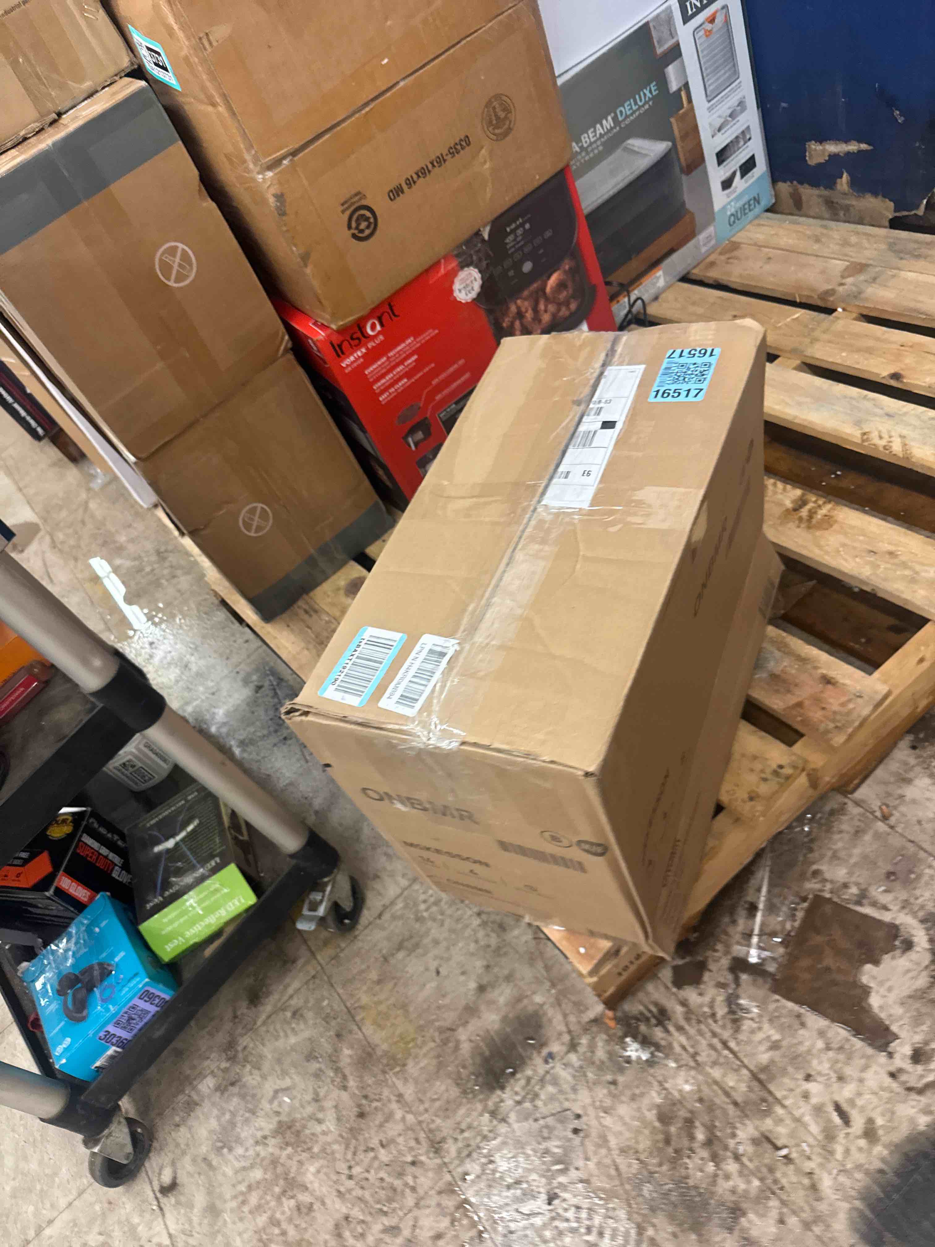https://s3.amazonaws.com/lotting-images-prod/phillipi/TEA1213736_1740751318013.jpeg