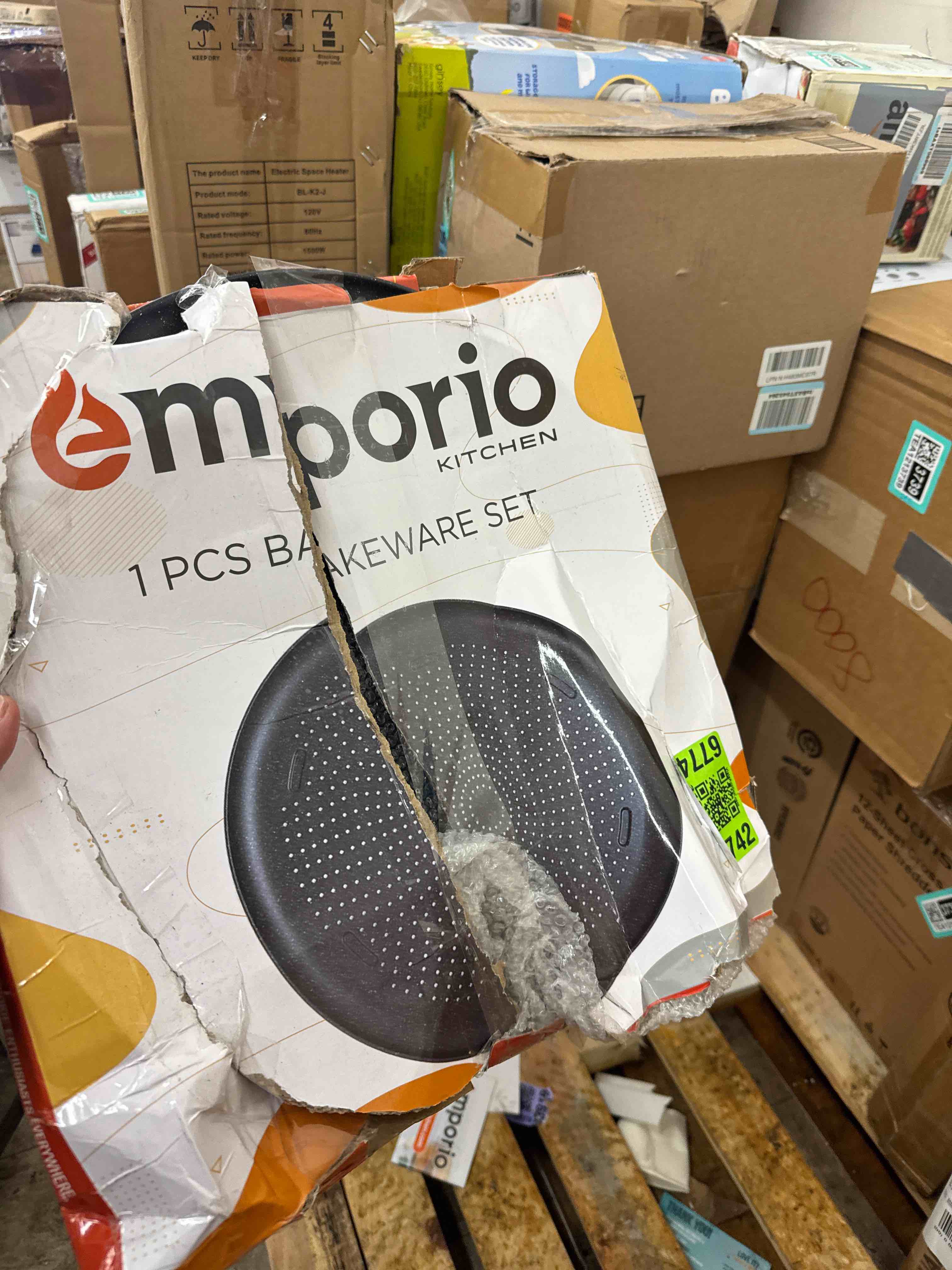https://s3.amazonaws.com/lotting-images-prod/phillipi/TEA1213743_1740752450123.jpeg