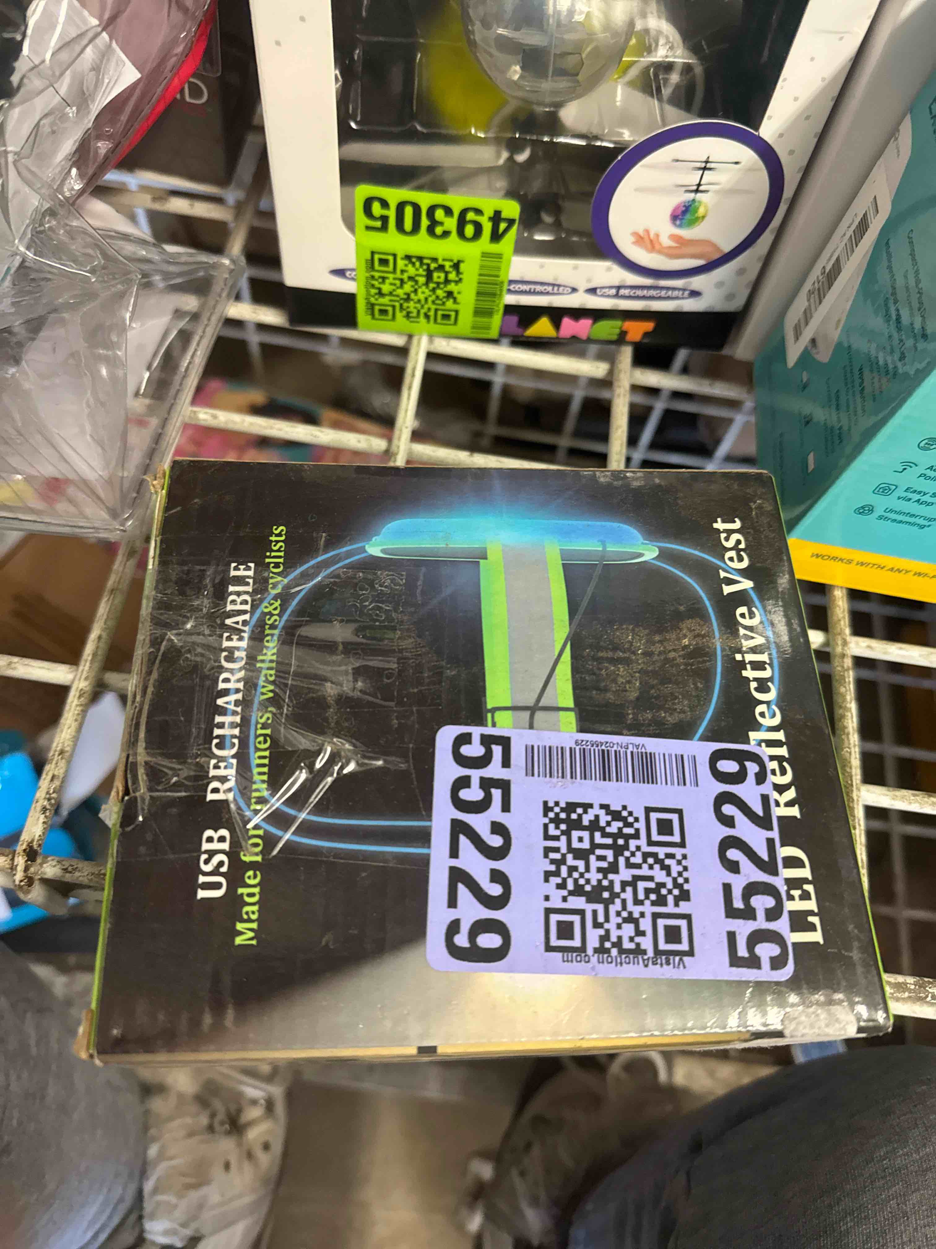 https://s3.amazonaws.com/lotting-images-prod/phillipi/TEA1214404_1741441729250.jpeg