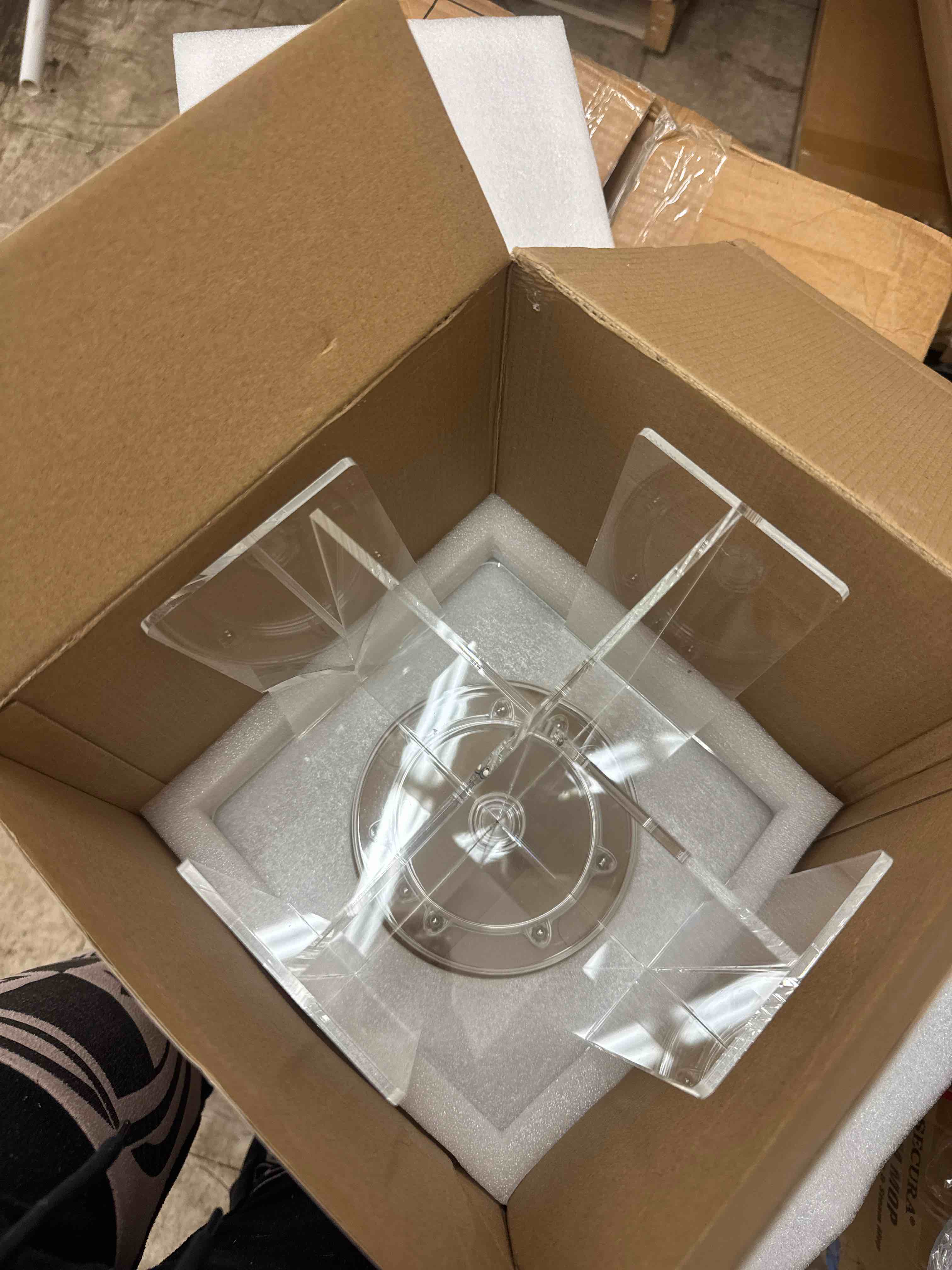 https://s3.amazonaws.com/lotting-images-prod/phillipi/TEA1214979_1742329331075.jpeg
